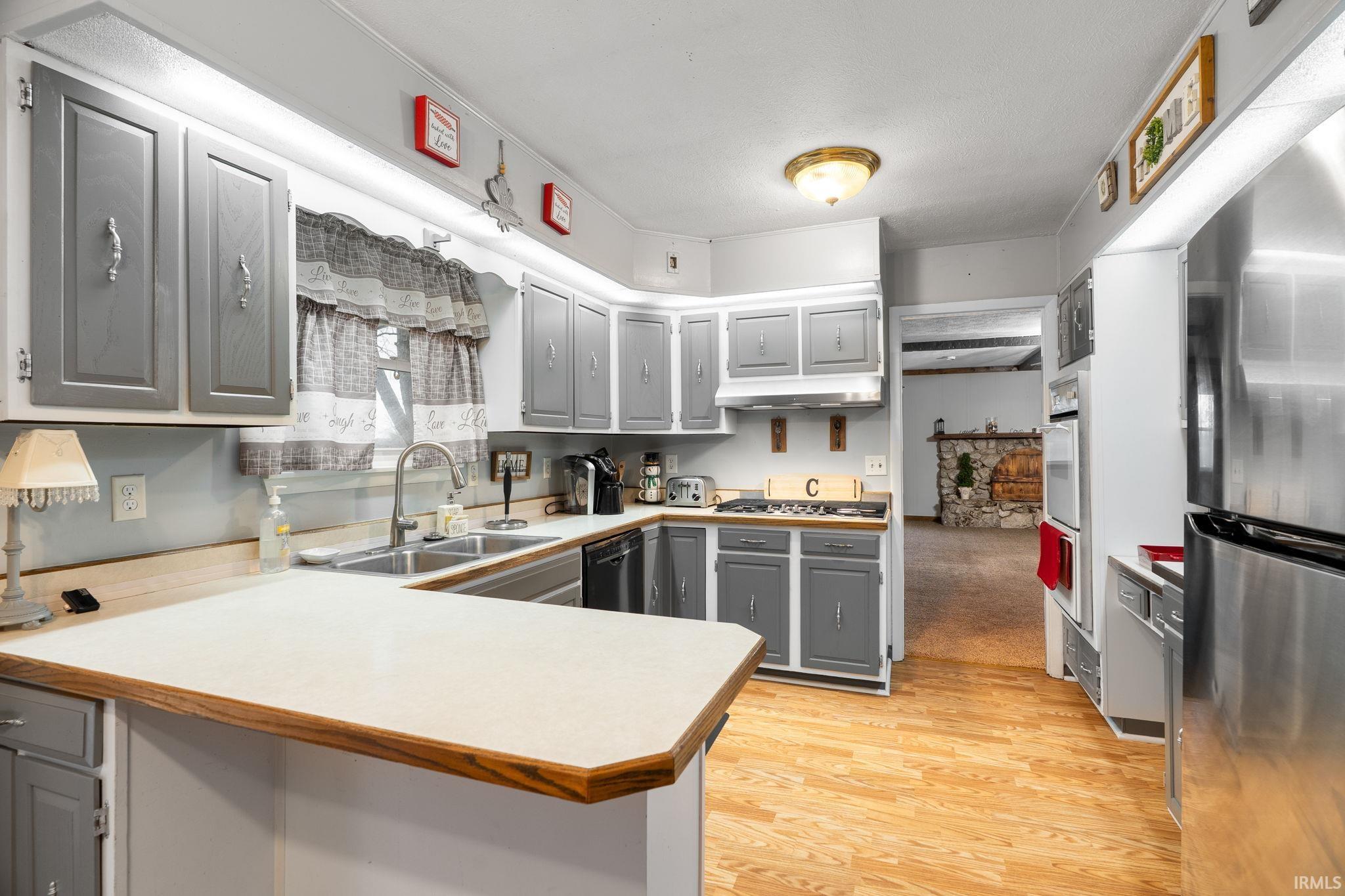 5790 E Glenn Arrow Drive