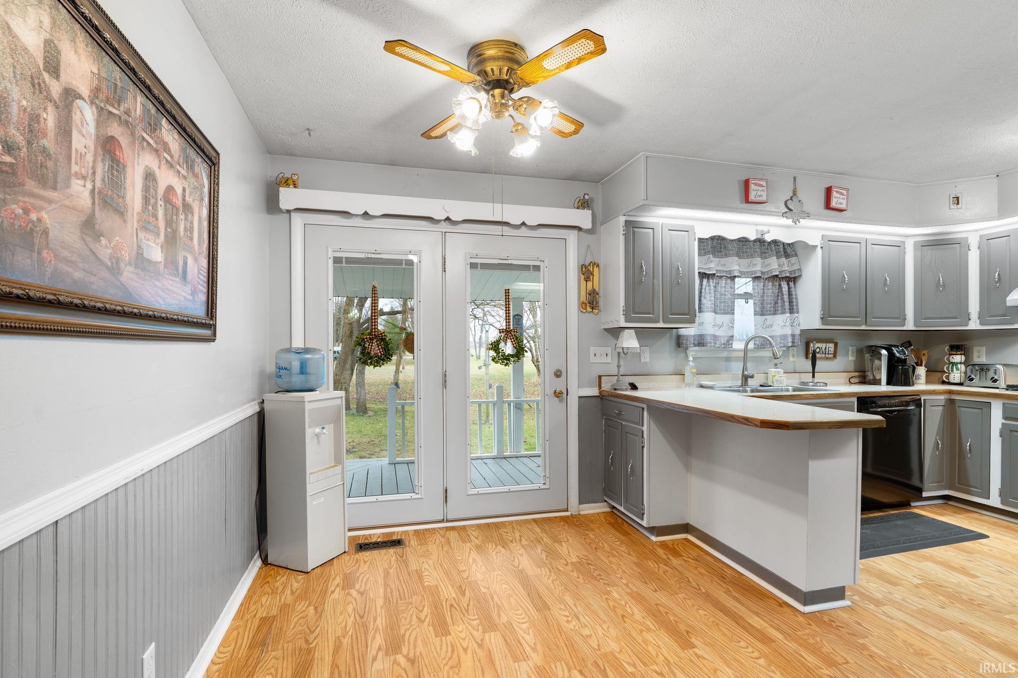 5790 E Glenn Arrow Drive