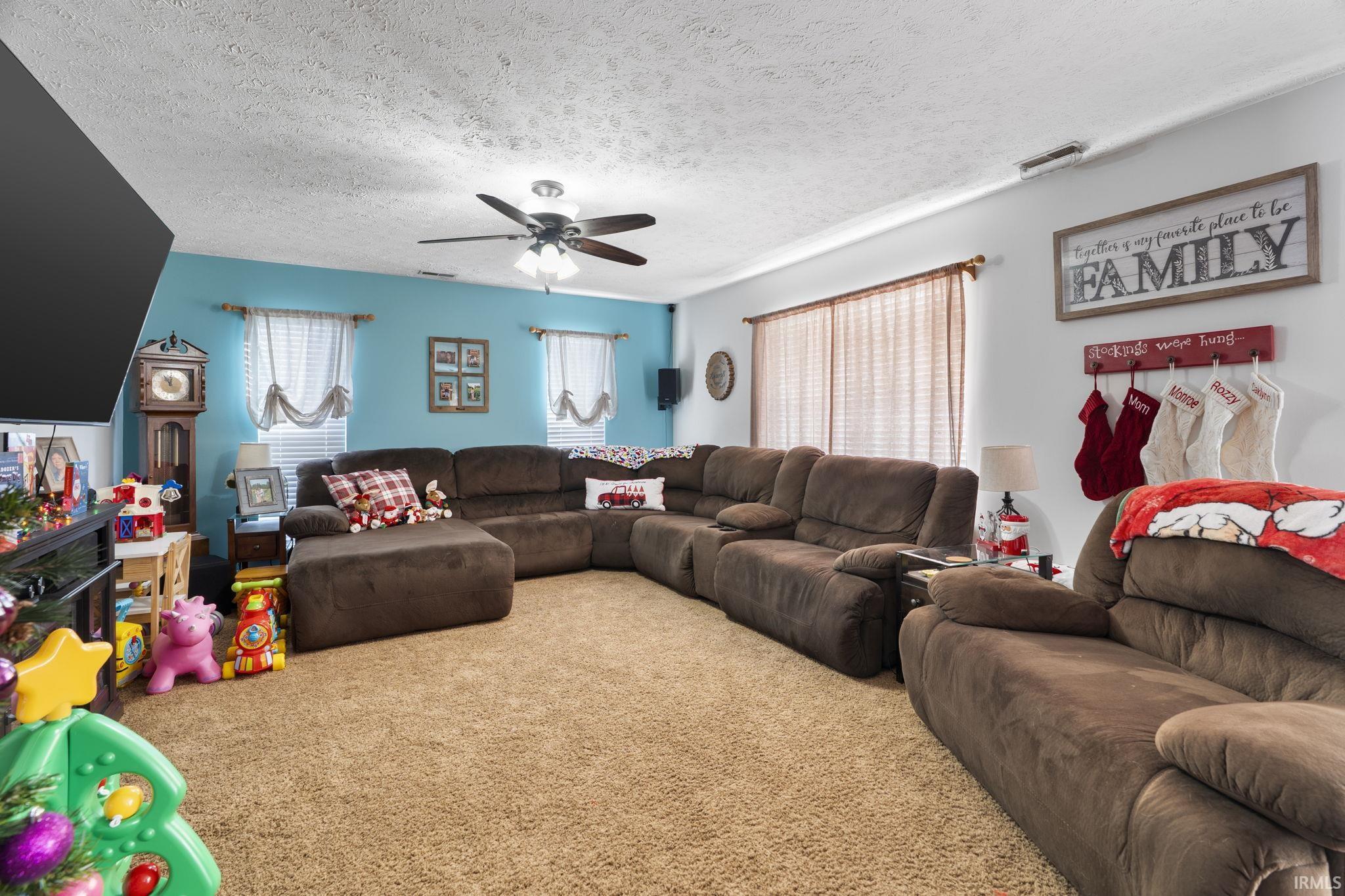 345 Persimmon Trail