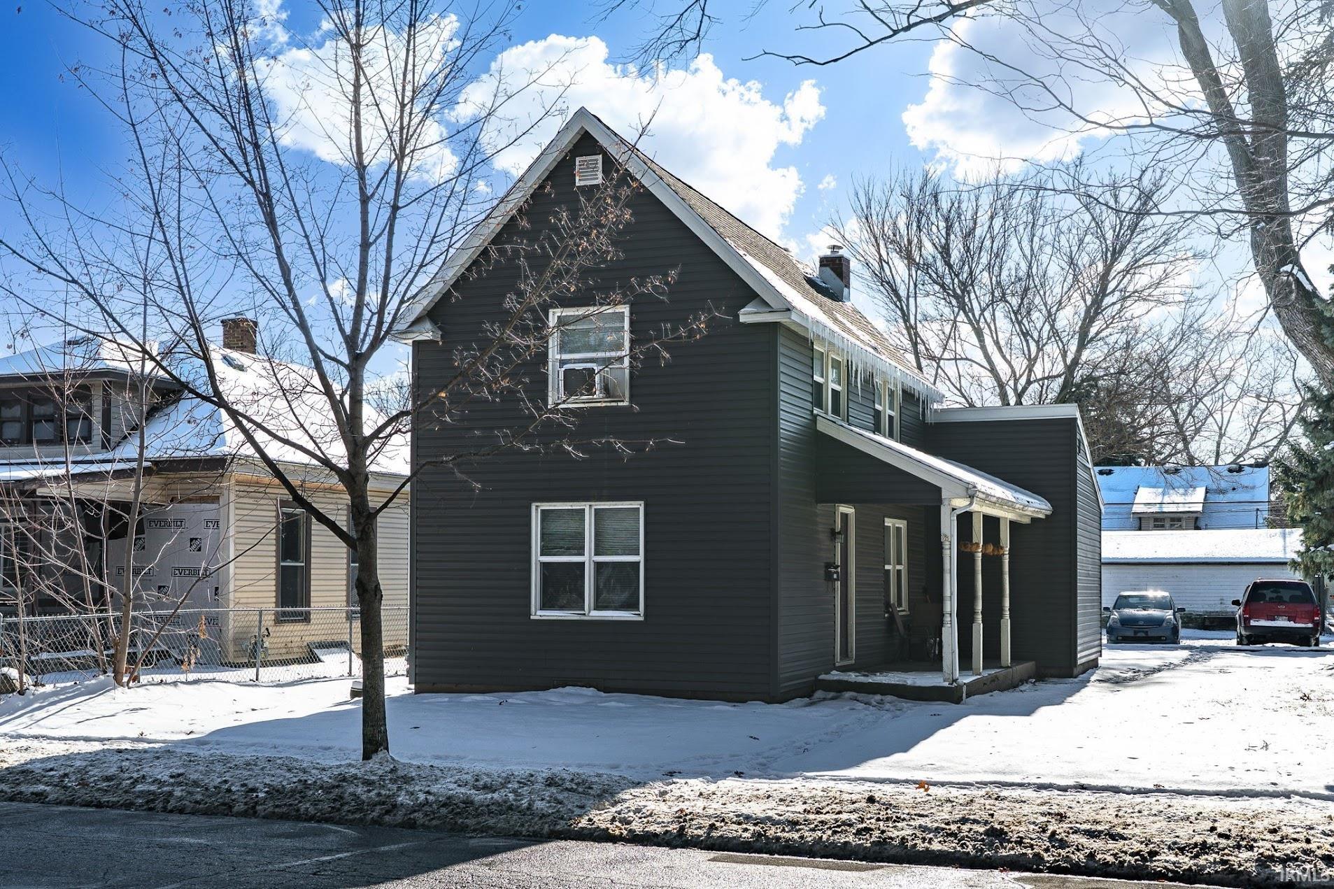 1829 Greenbush Street