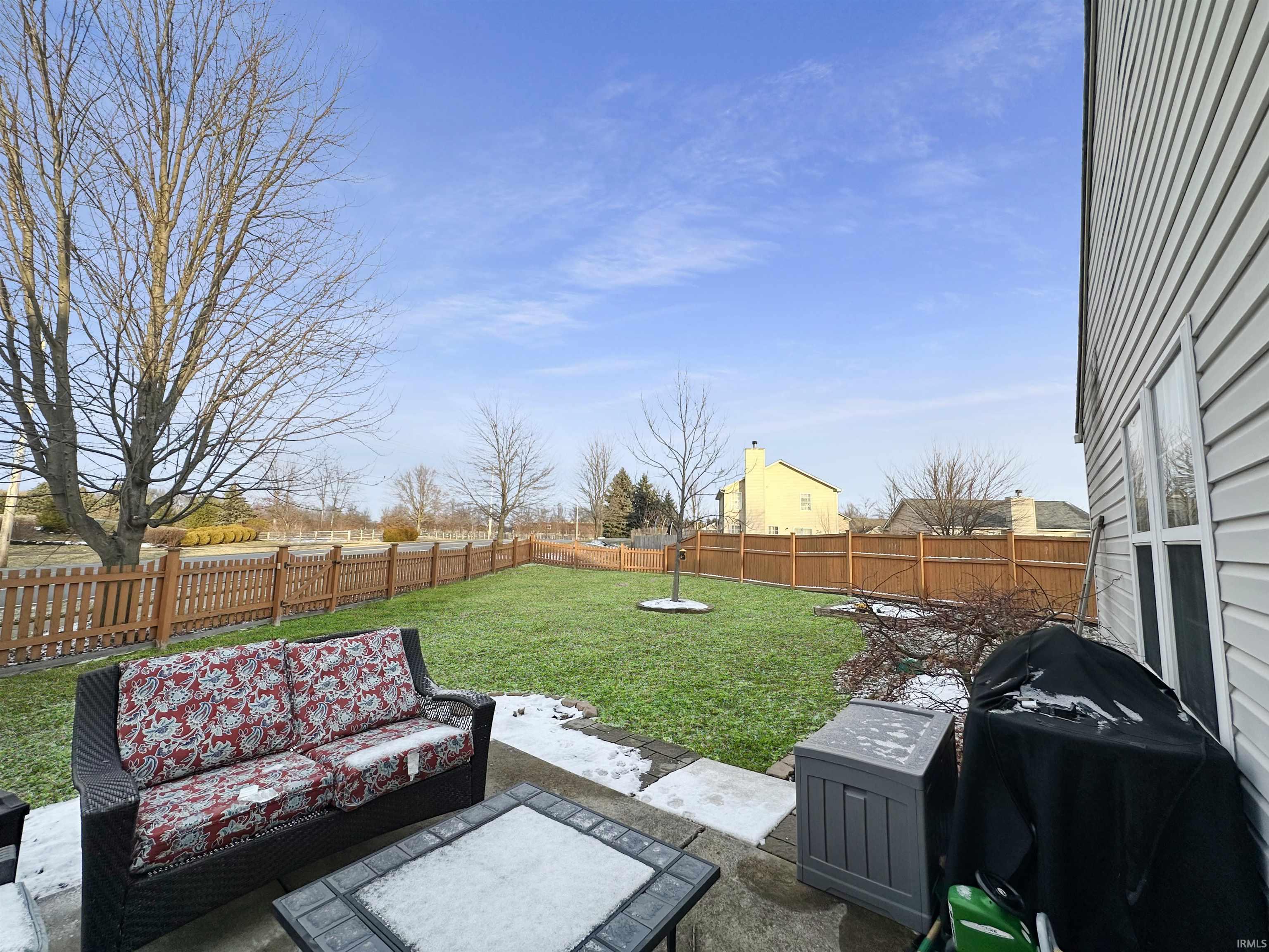 15597 Outside Trail