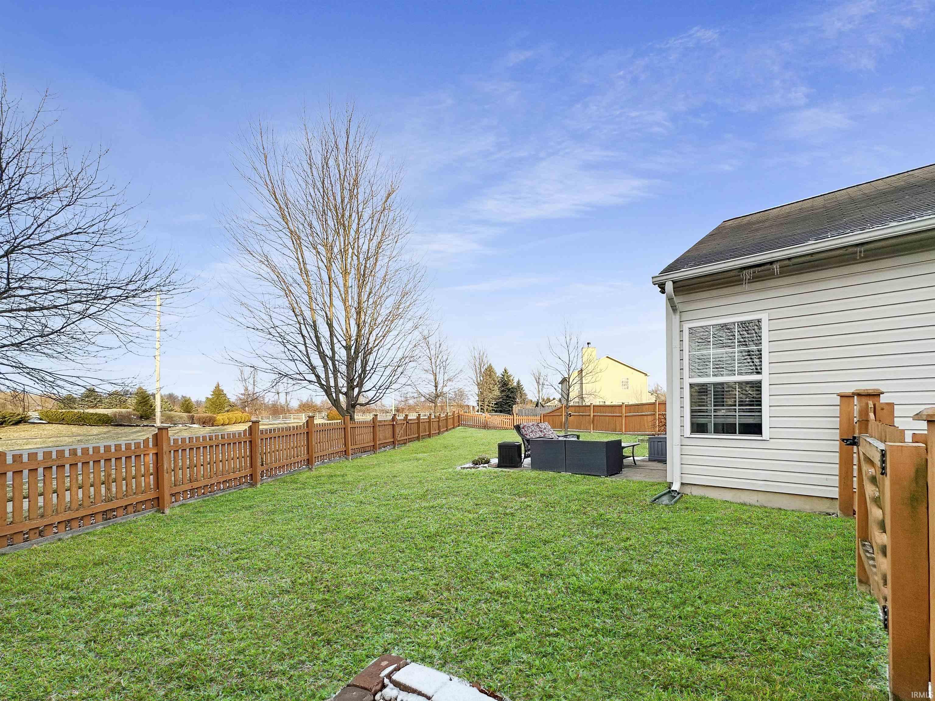15597 Outside Trail