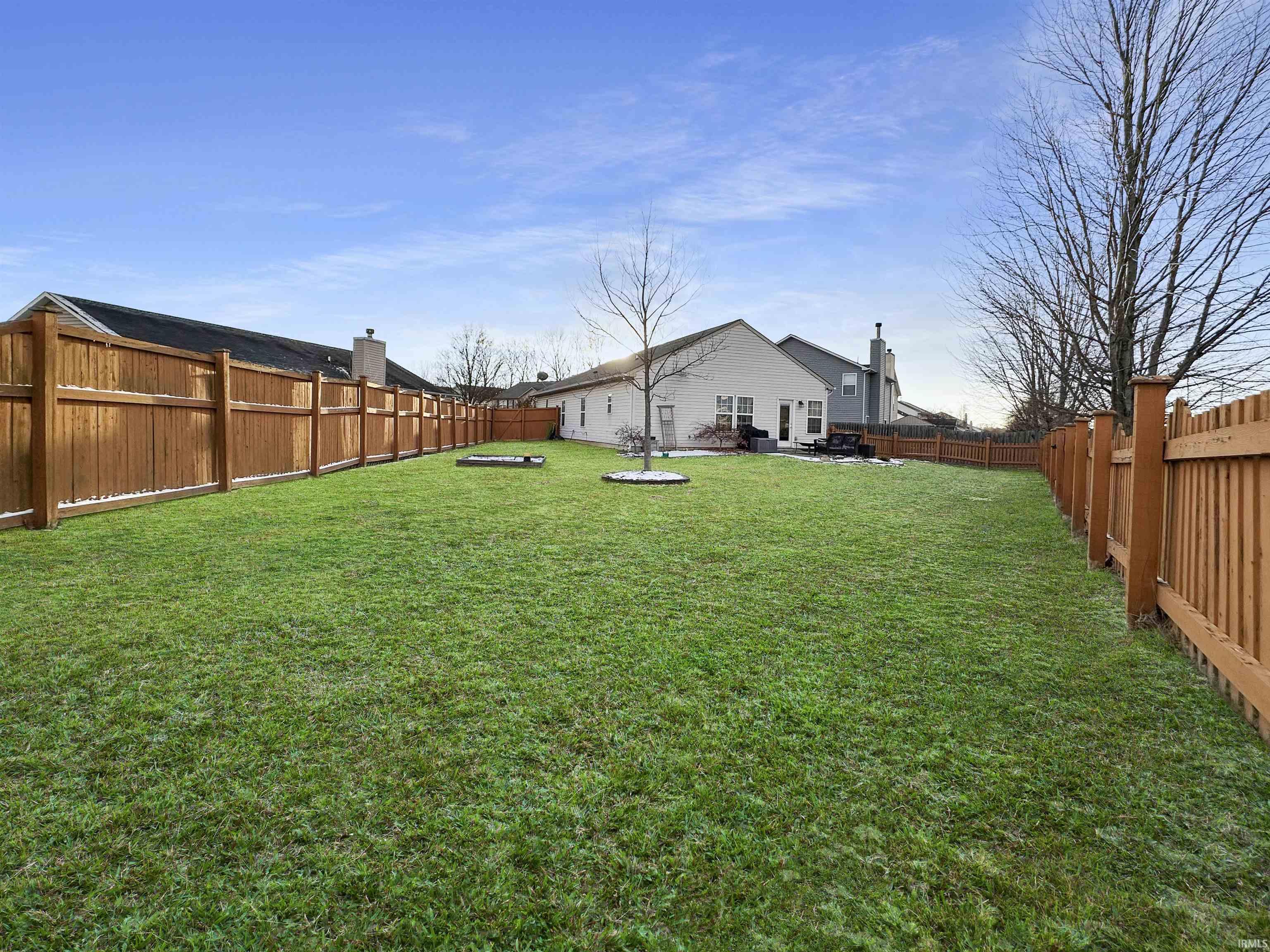 15597 Outside Trail