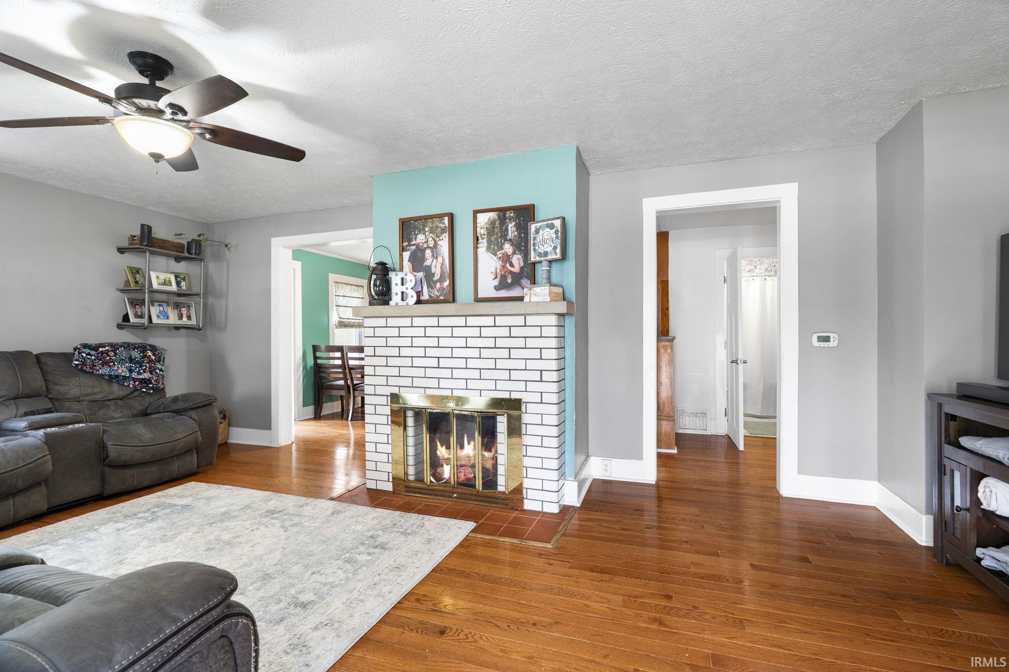 5136 S 700 W Road