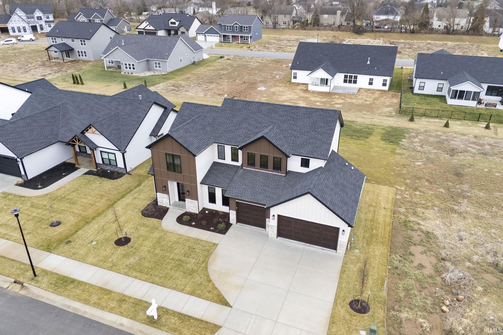 857 Ravenstone Drive