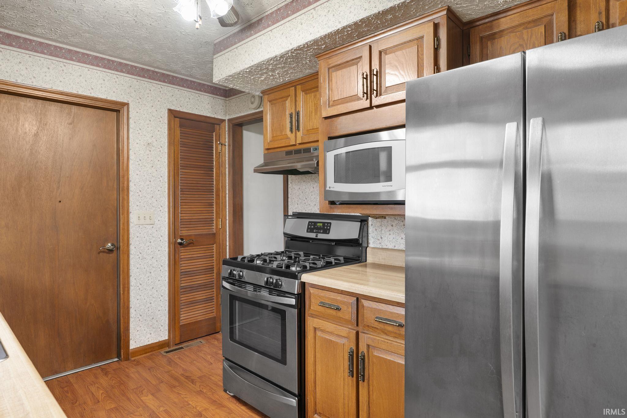 836 Foxwood Drive