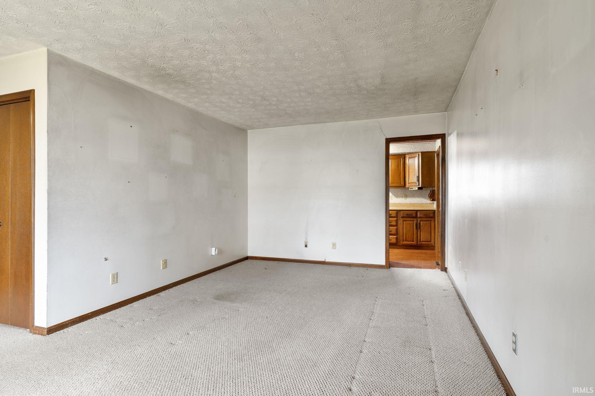 836 Foxwood Drive