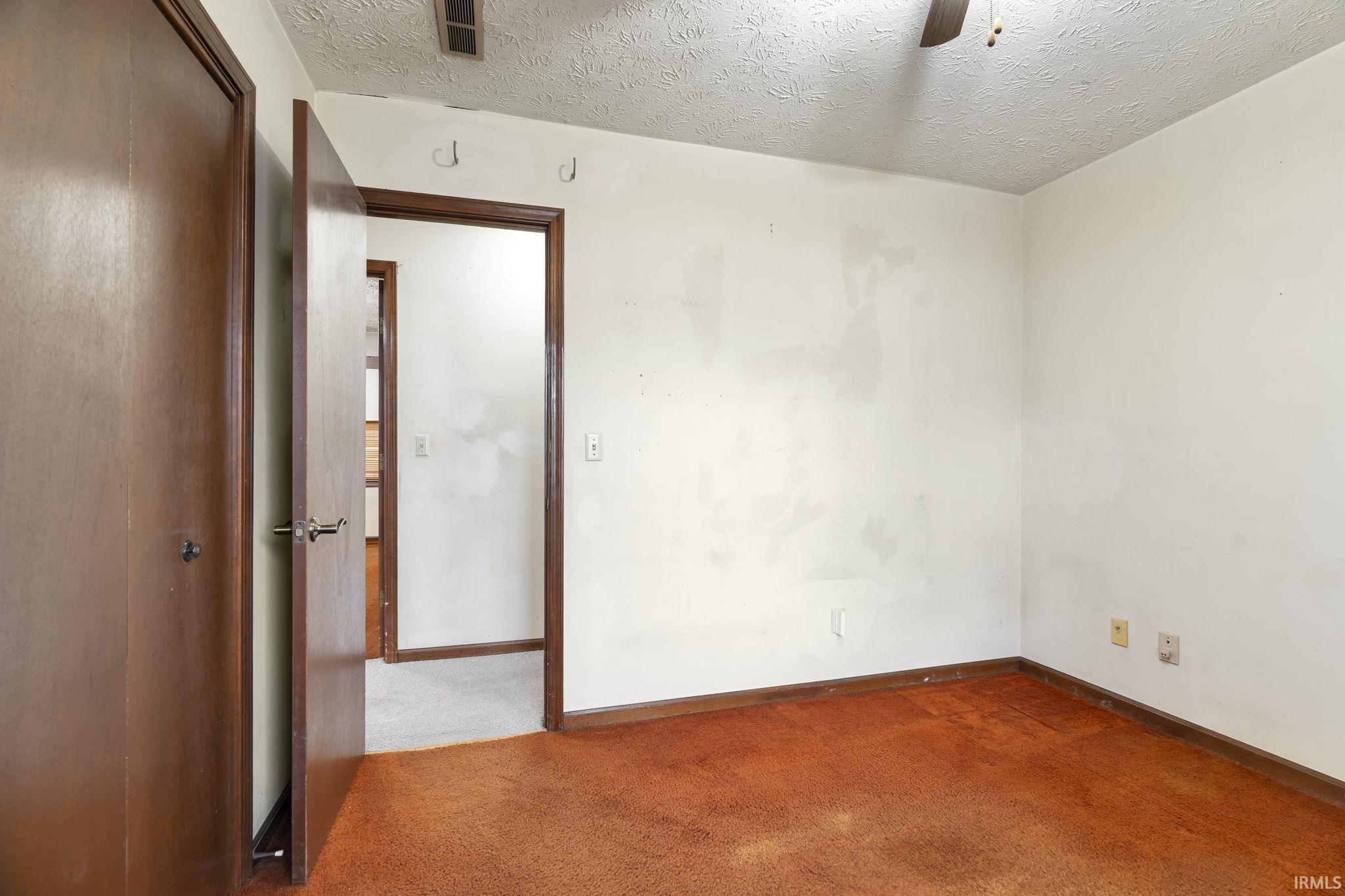 836 Foxwood Drive