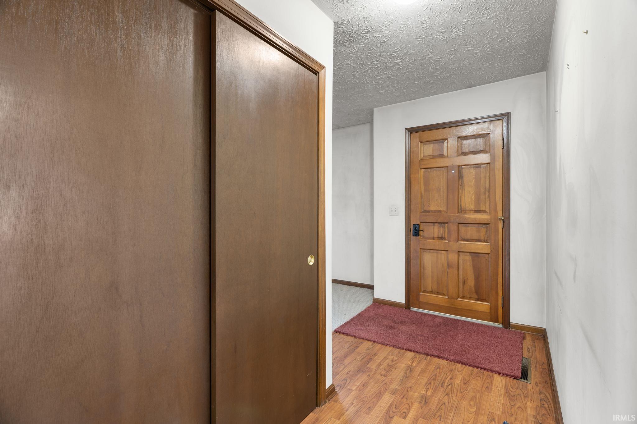 836 Foxwood Drive