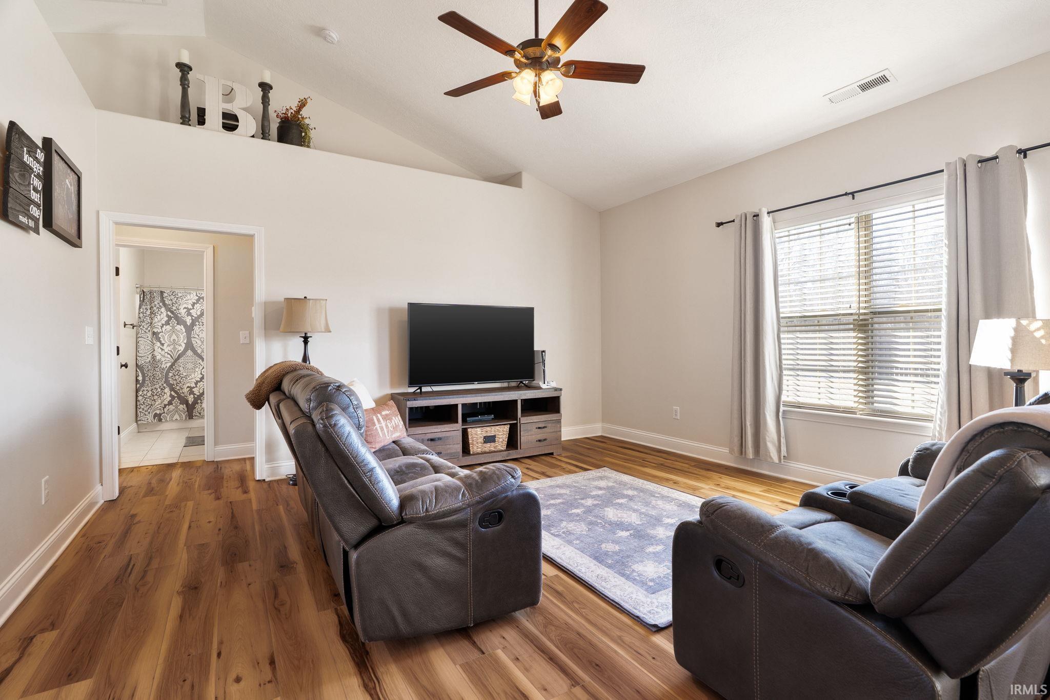 1548 Keystone Court