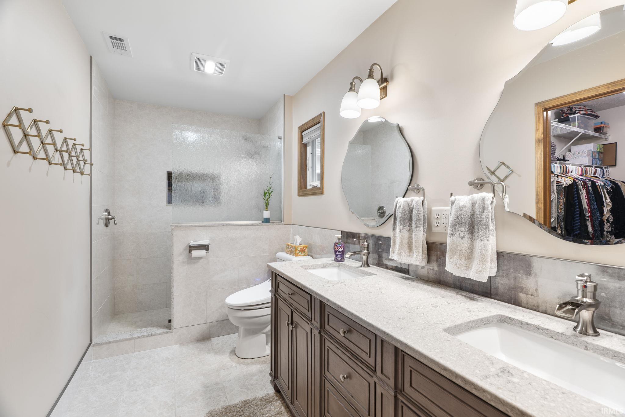 2406 Solano Court