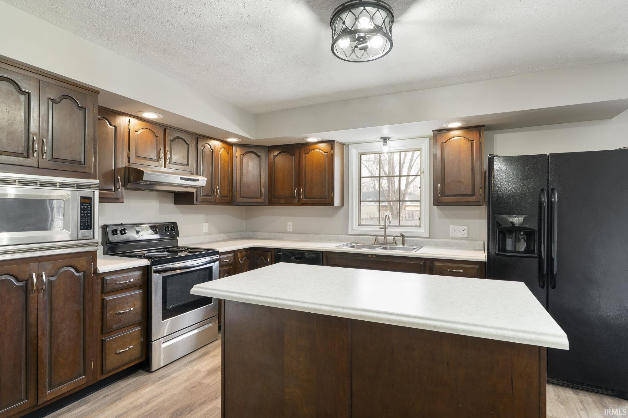 80 Joye Court