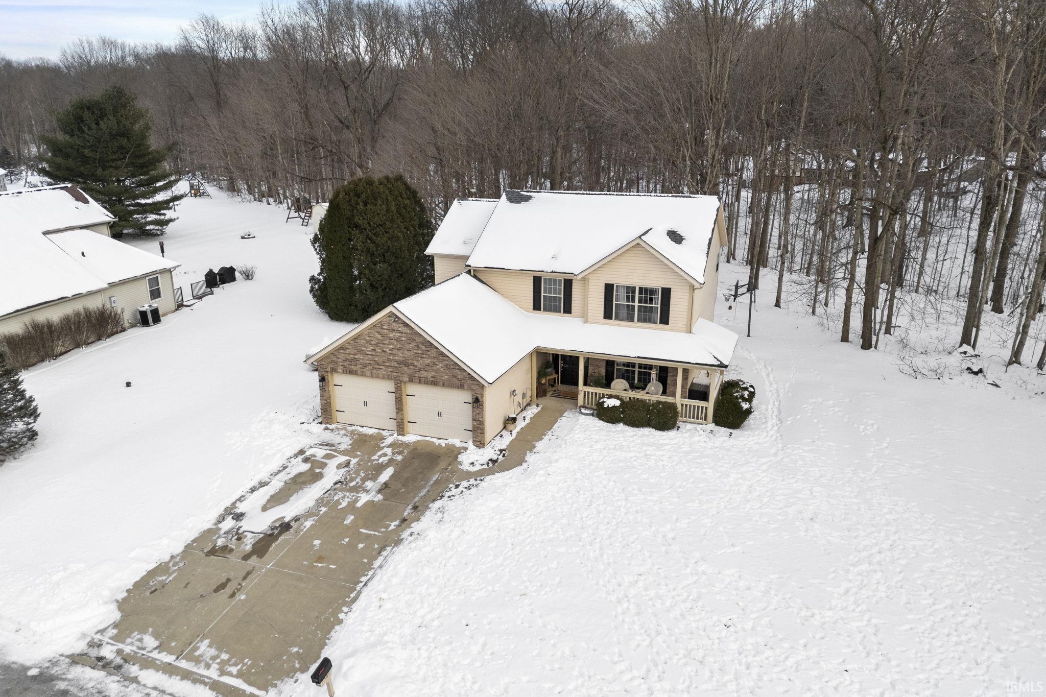 7561 Ridgeview Lane