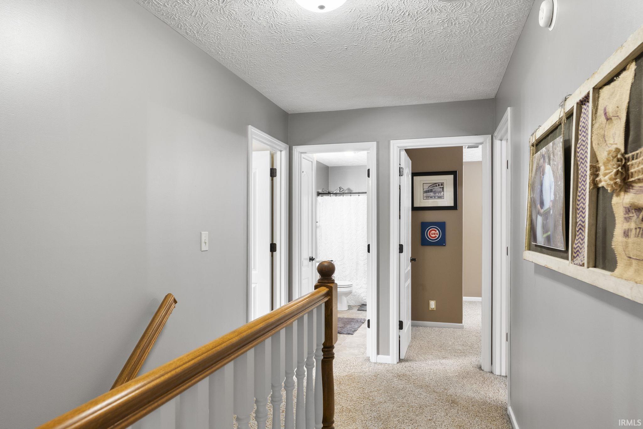 7561 Ridgeview Lane