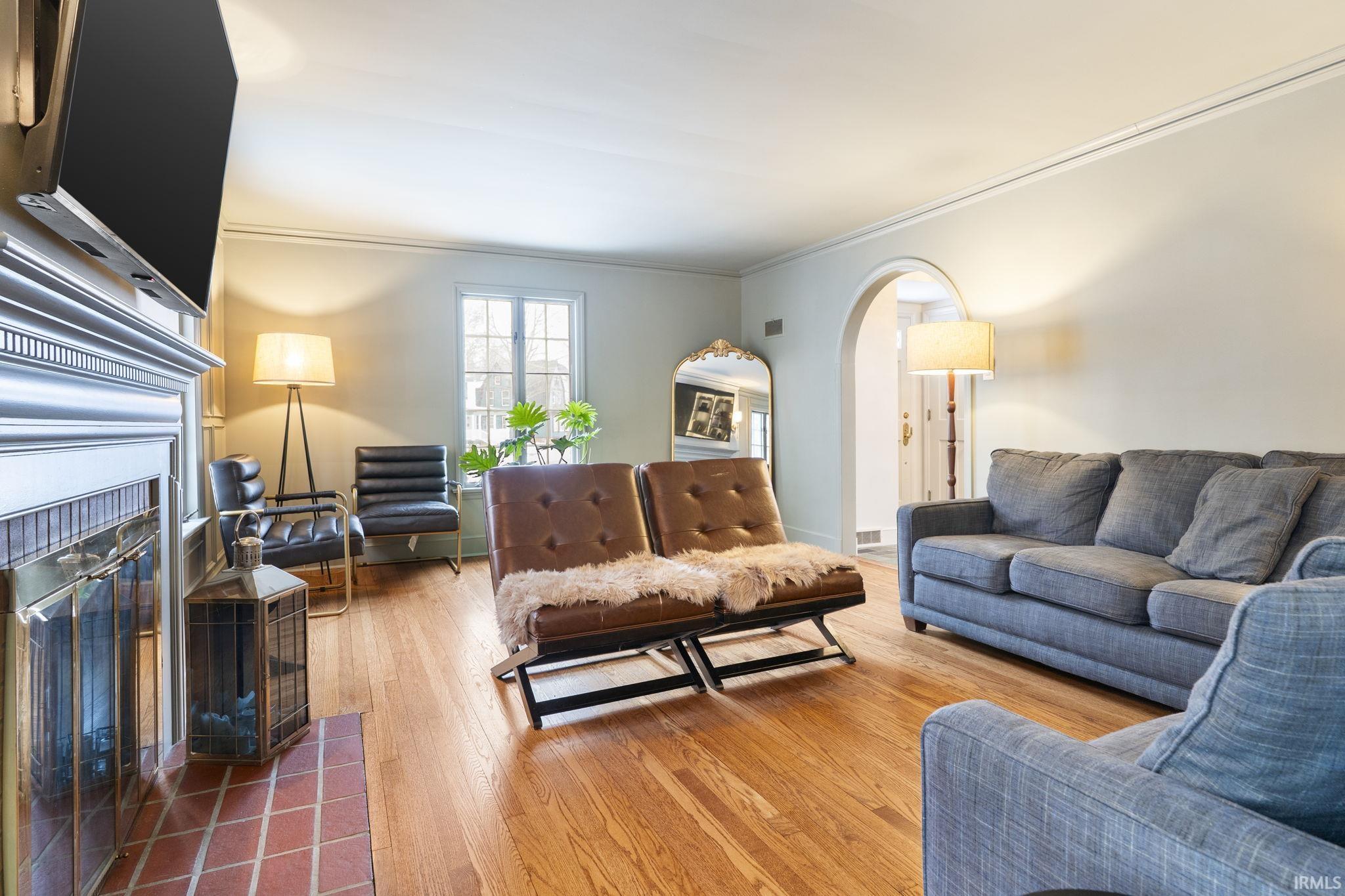 923 Highland Avenue