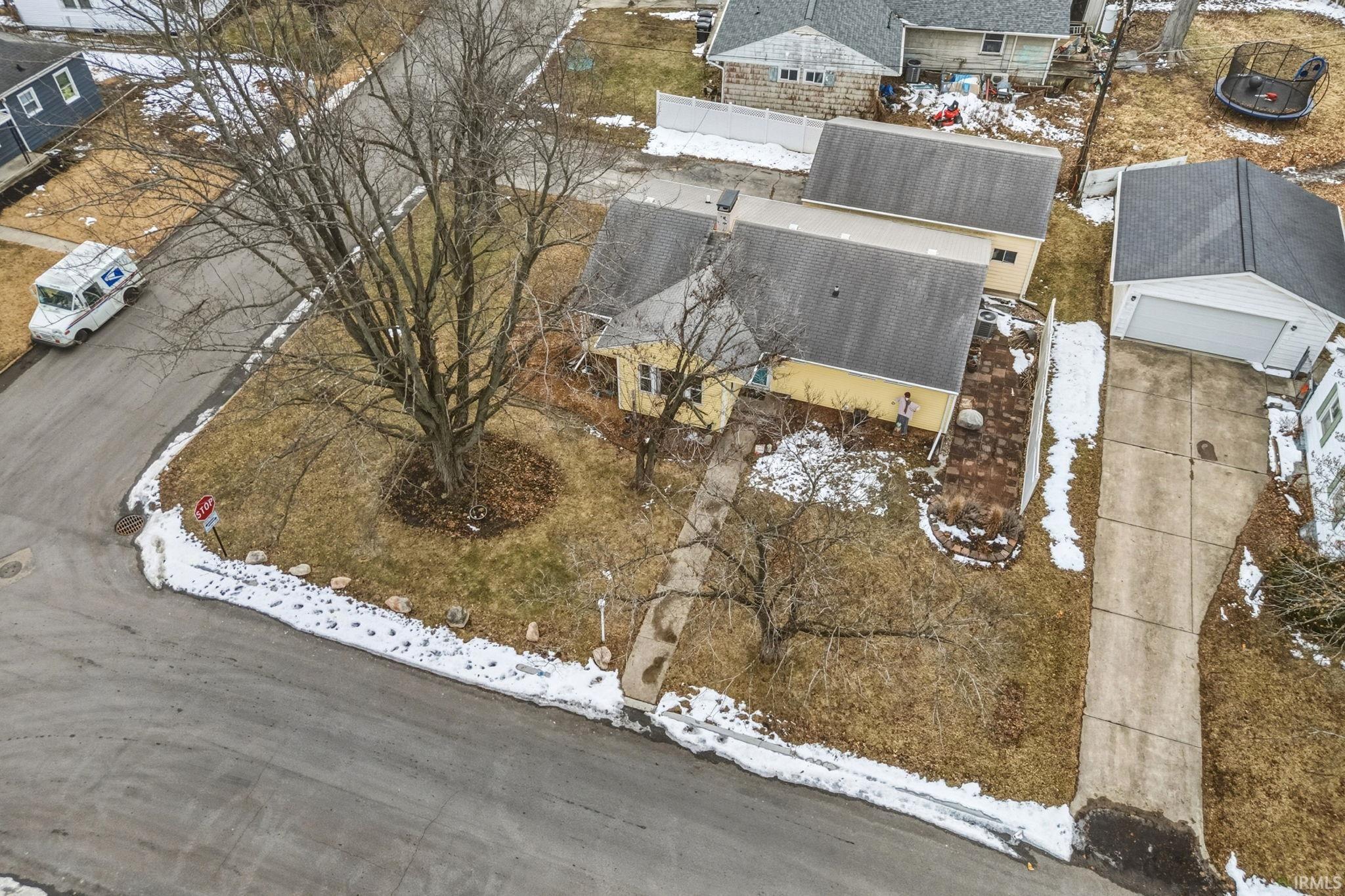 1017 Winthrop Avenue