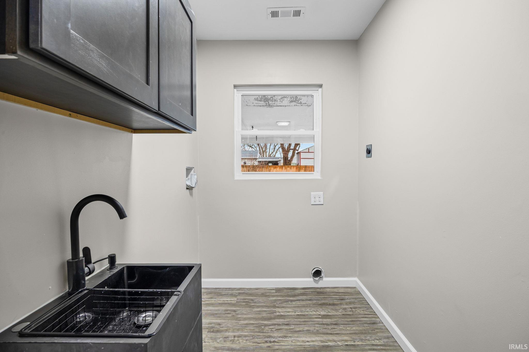 3603 Clover Lane