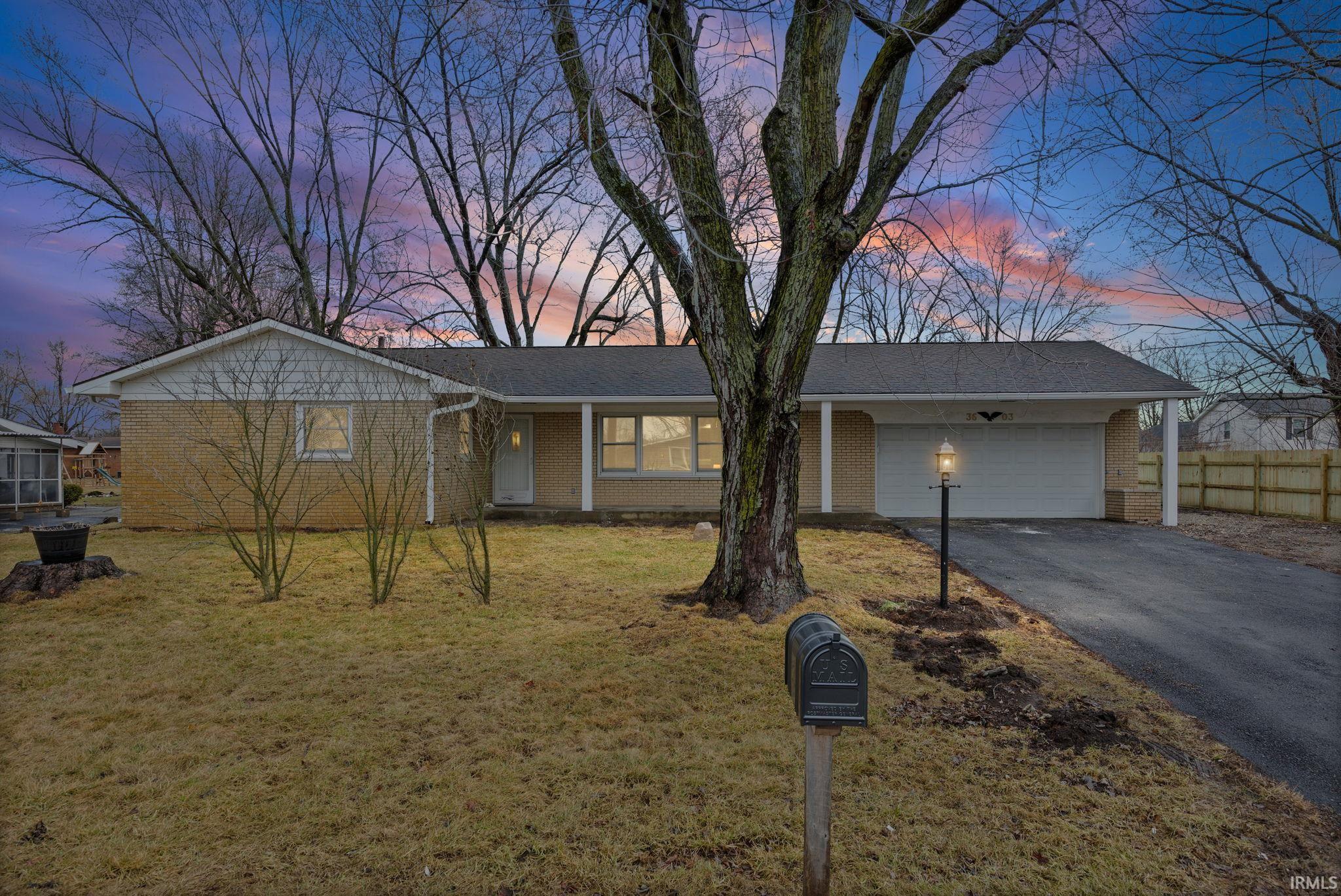 3603 Clover Lane
