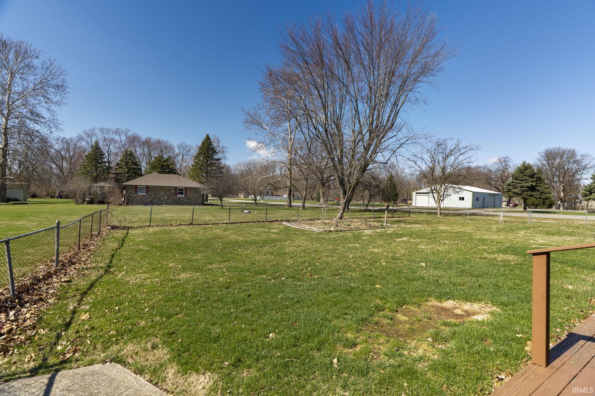 262 N ST RD 39