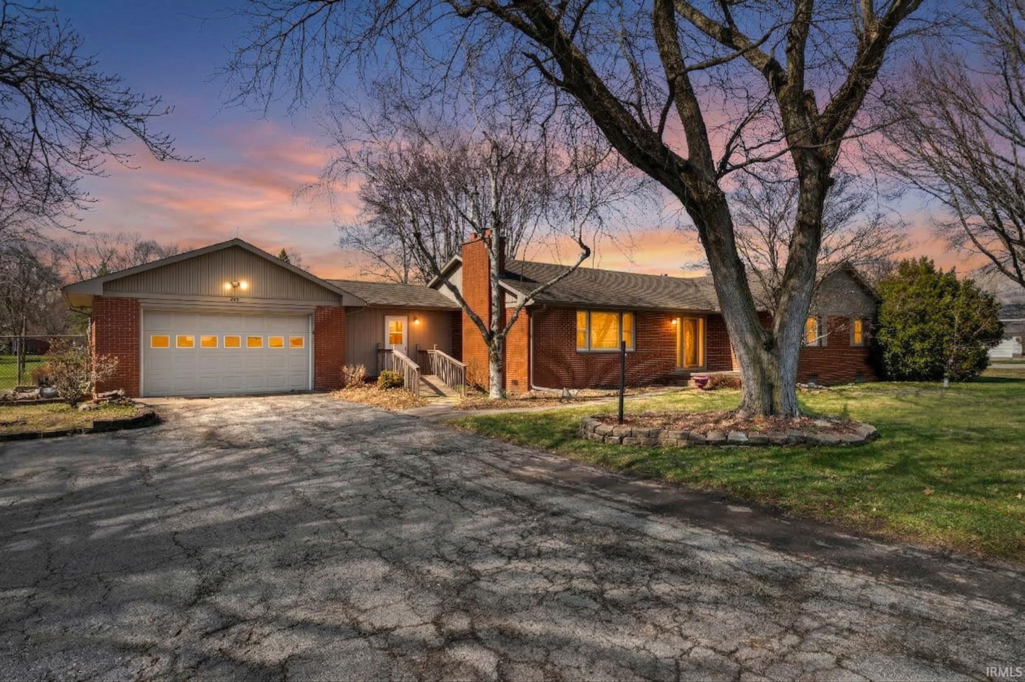 262 N ST RD 39