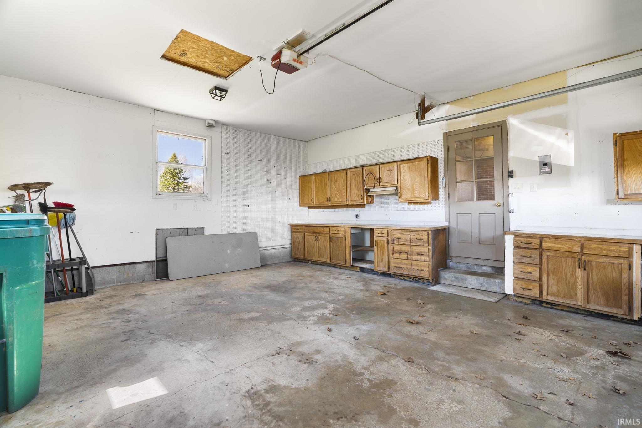 262 N ST RD 39