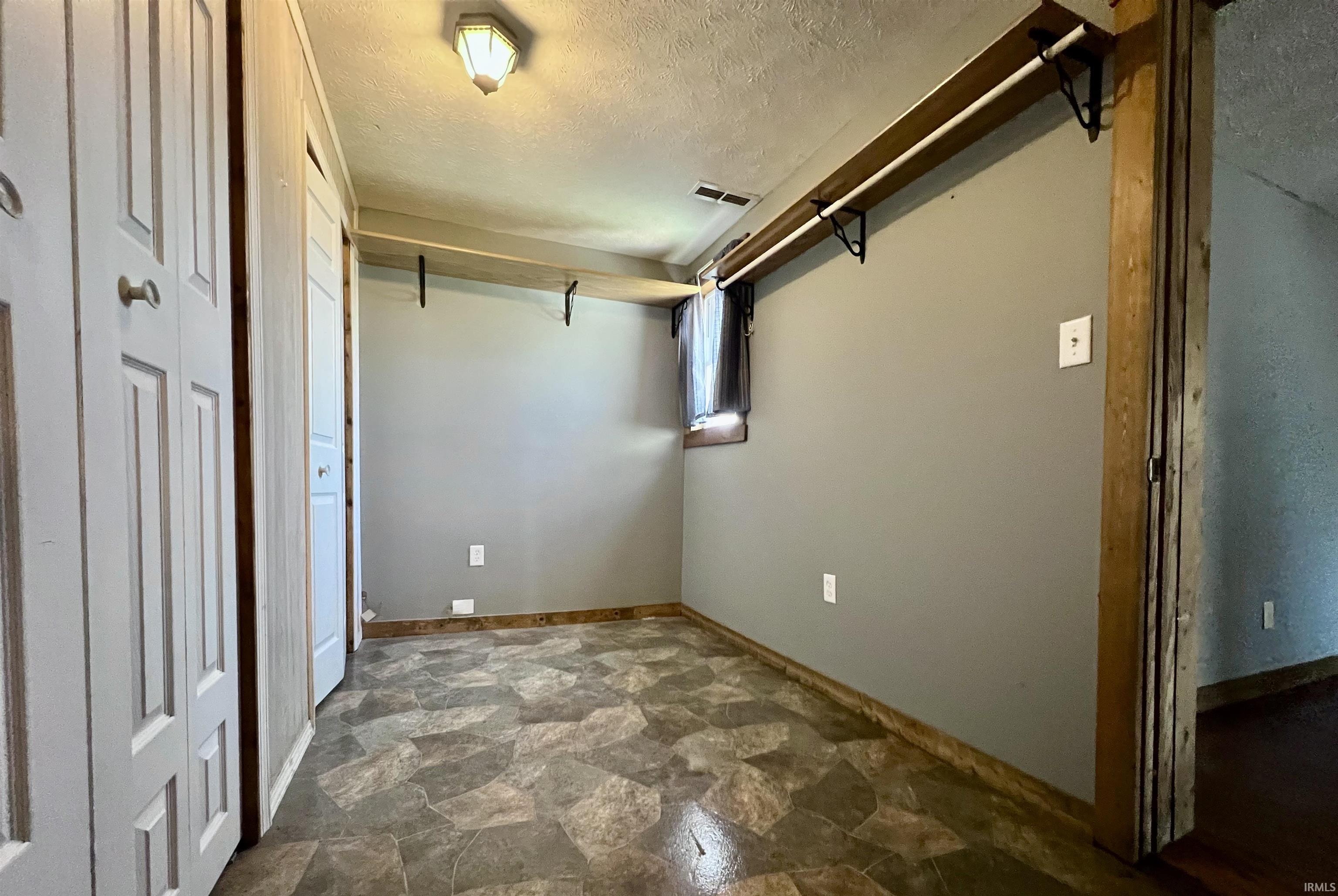 6 Blinn Avenue