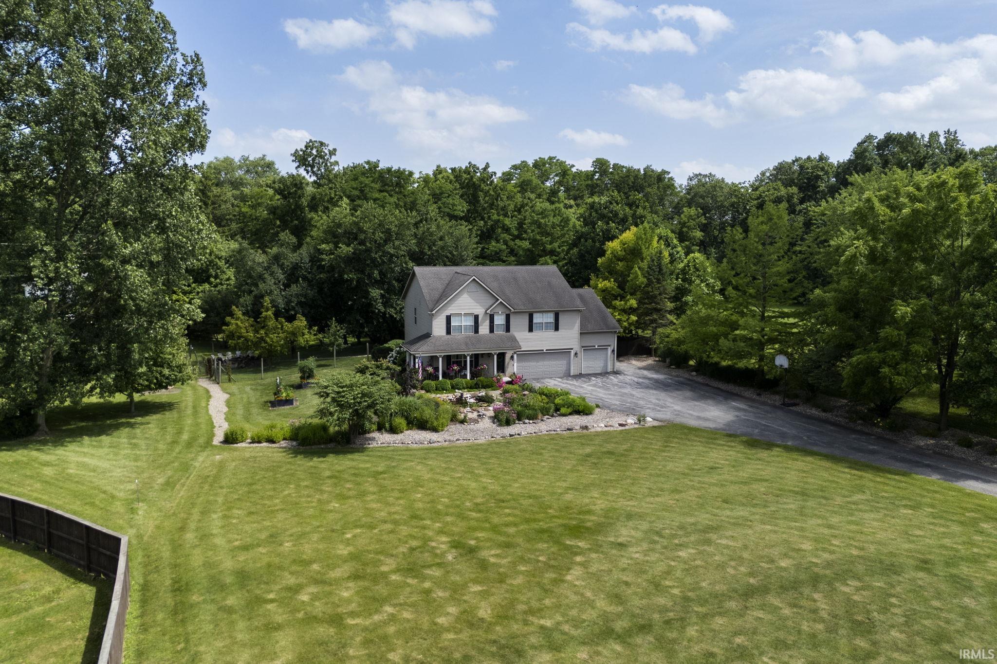 689 Winslow Lane