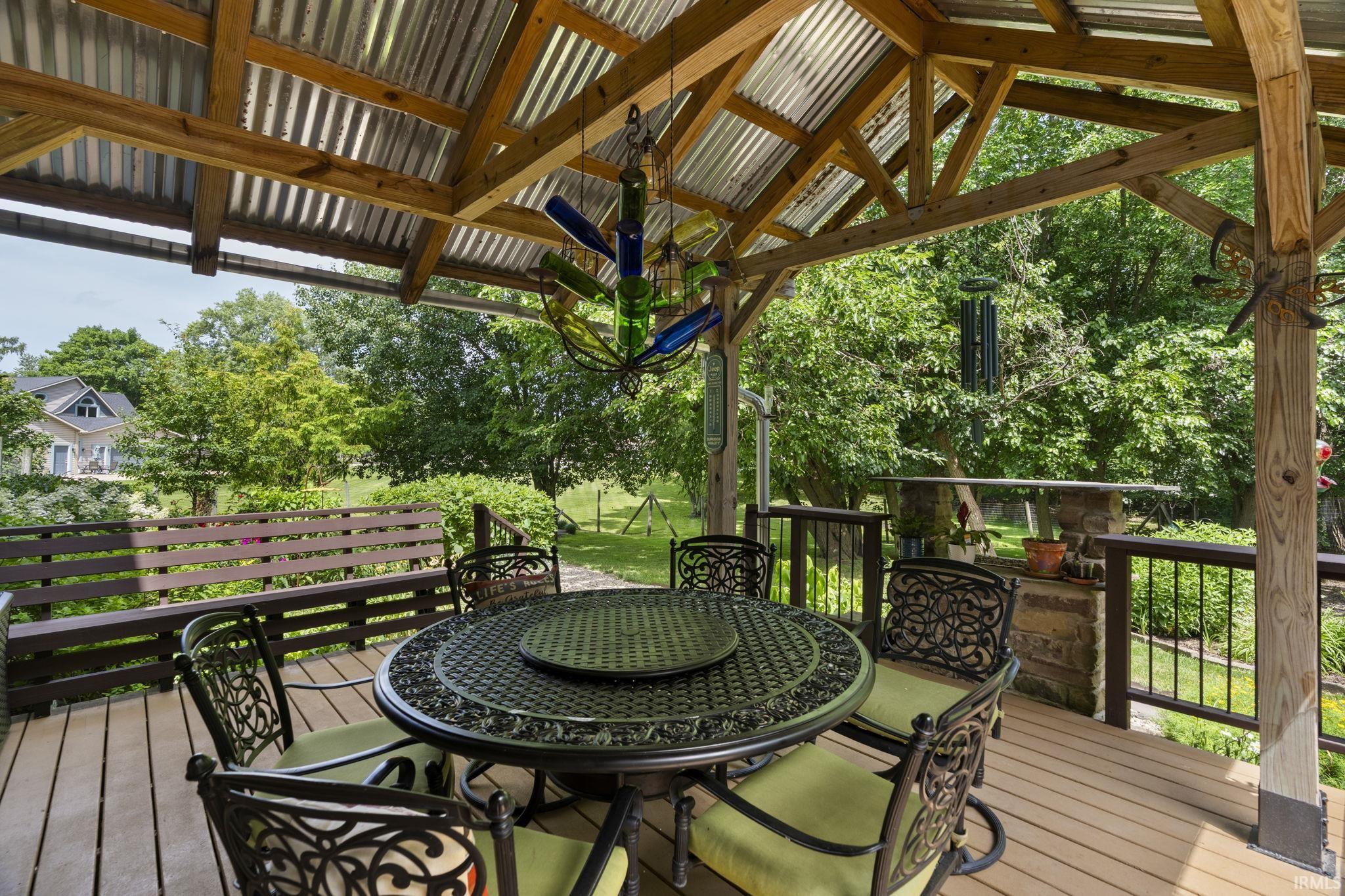 689 Winslow Lane