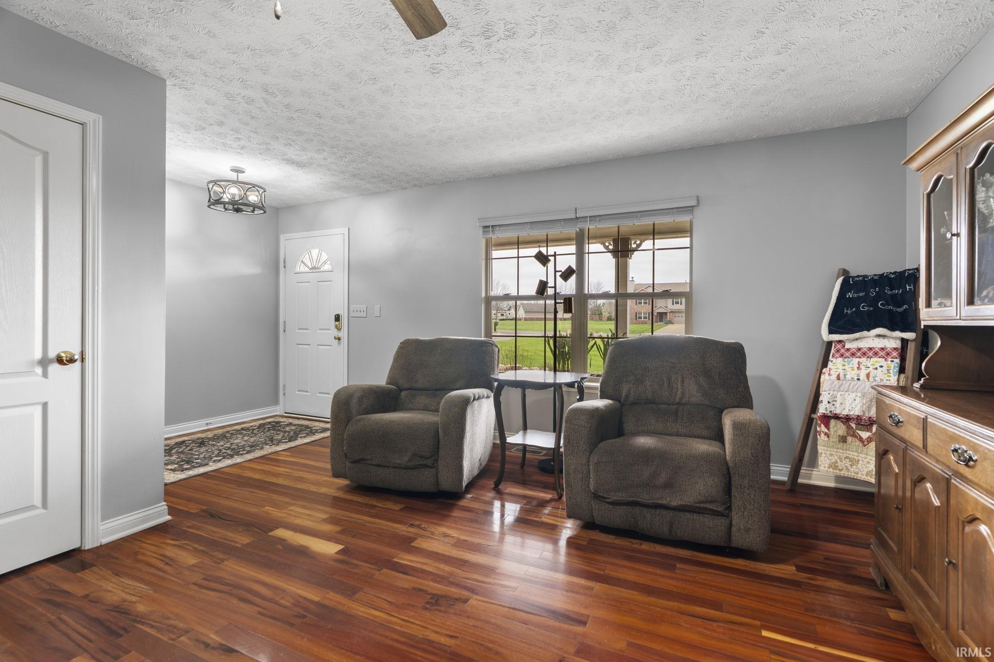 689 Winslow Lane