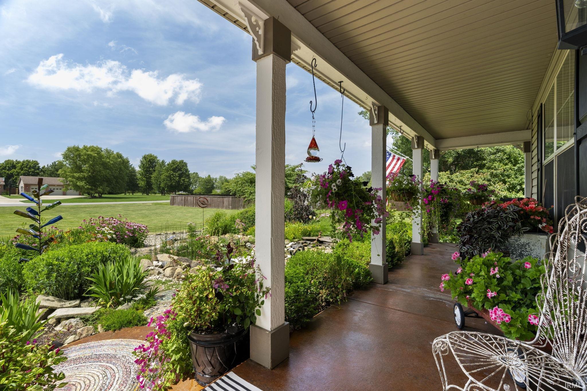 689 Winslow Lane