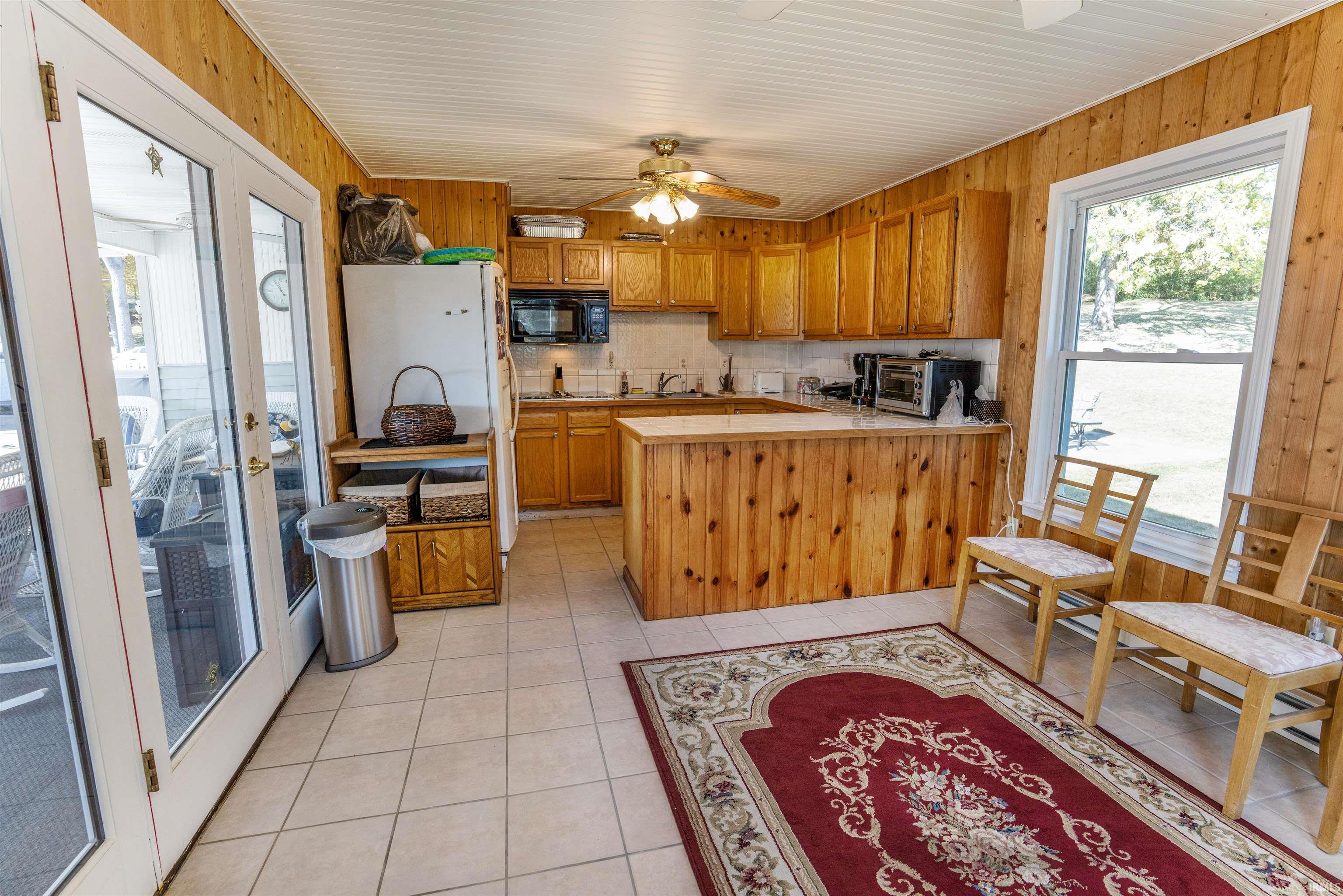 5785 E Golden Hills Drive