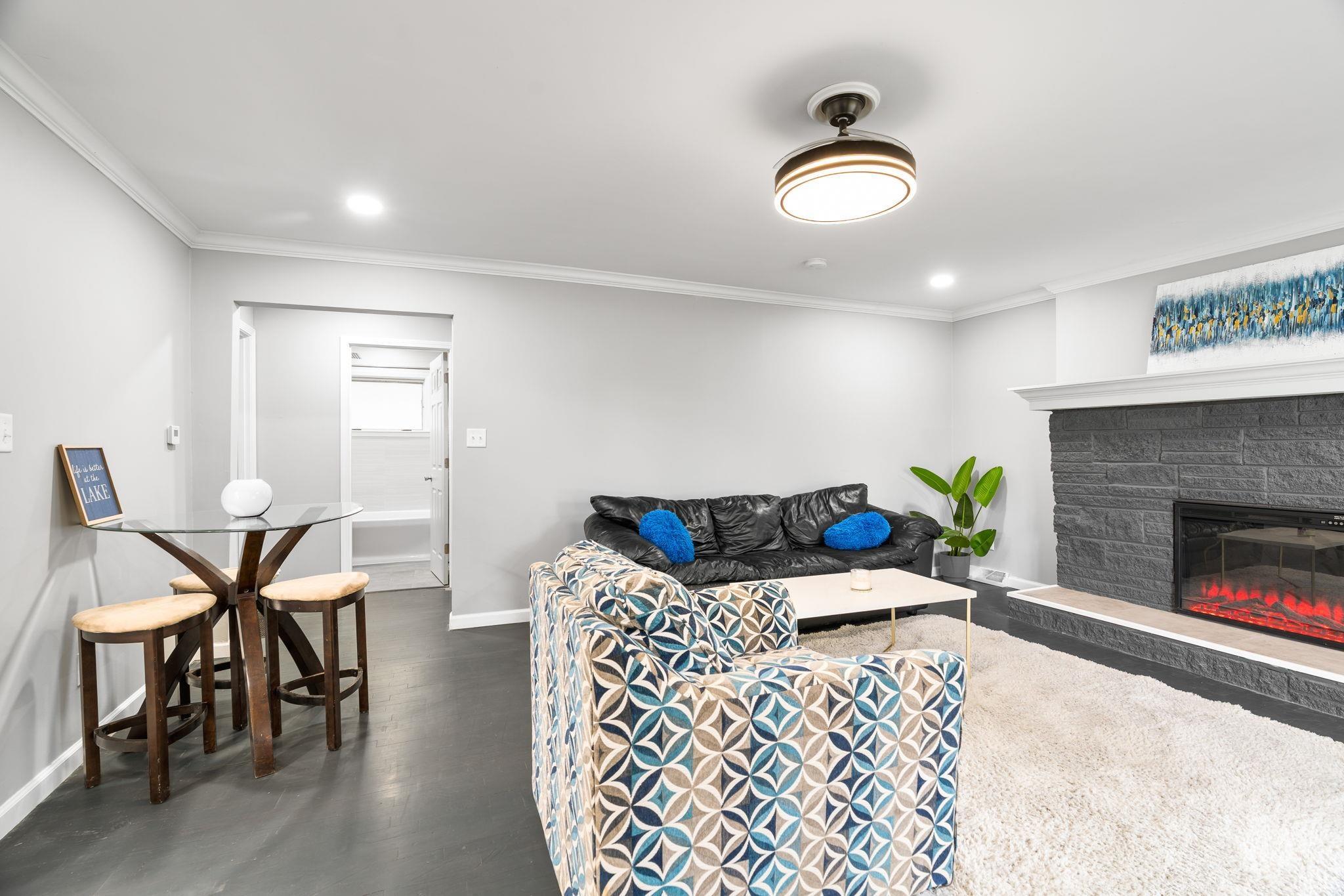 5255 E Bay Front Court