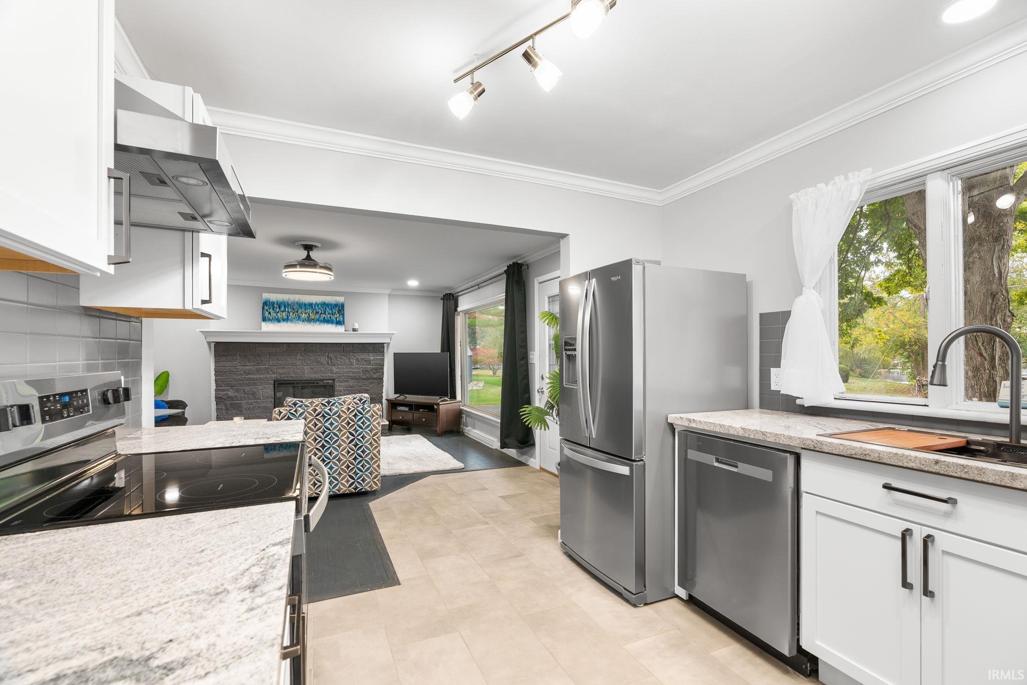 5255 E Bay Front Court