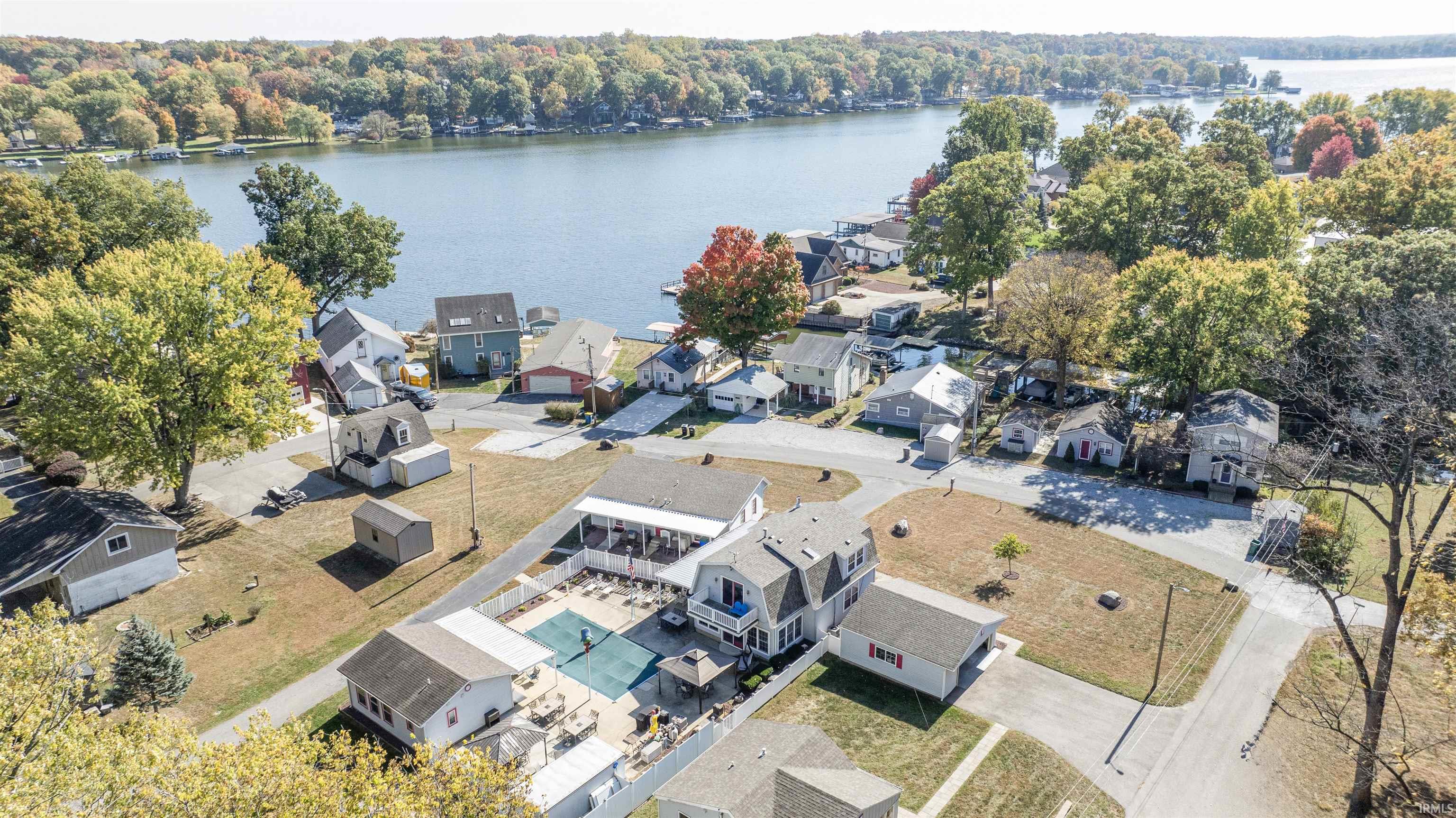 2222 S RUNWAY Court