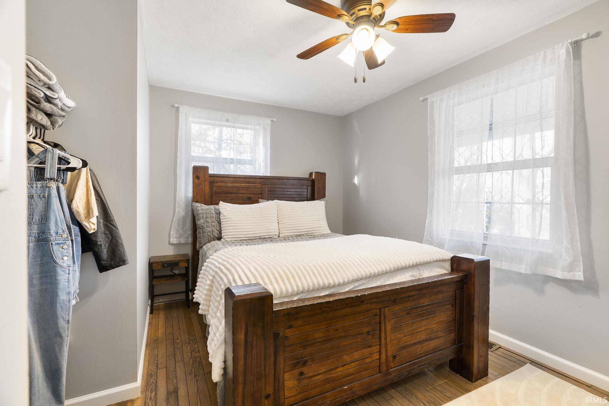 56 Knoll Crest Court