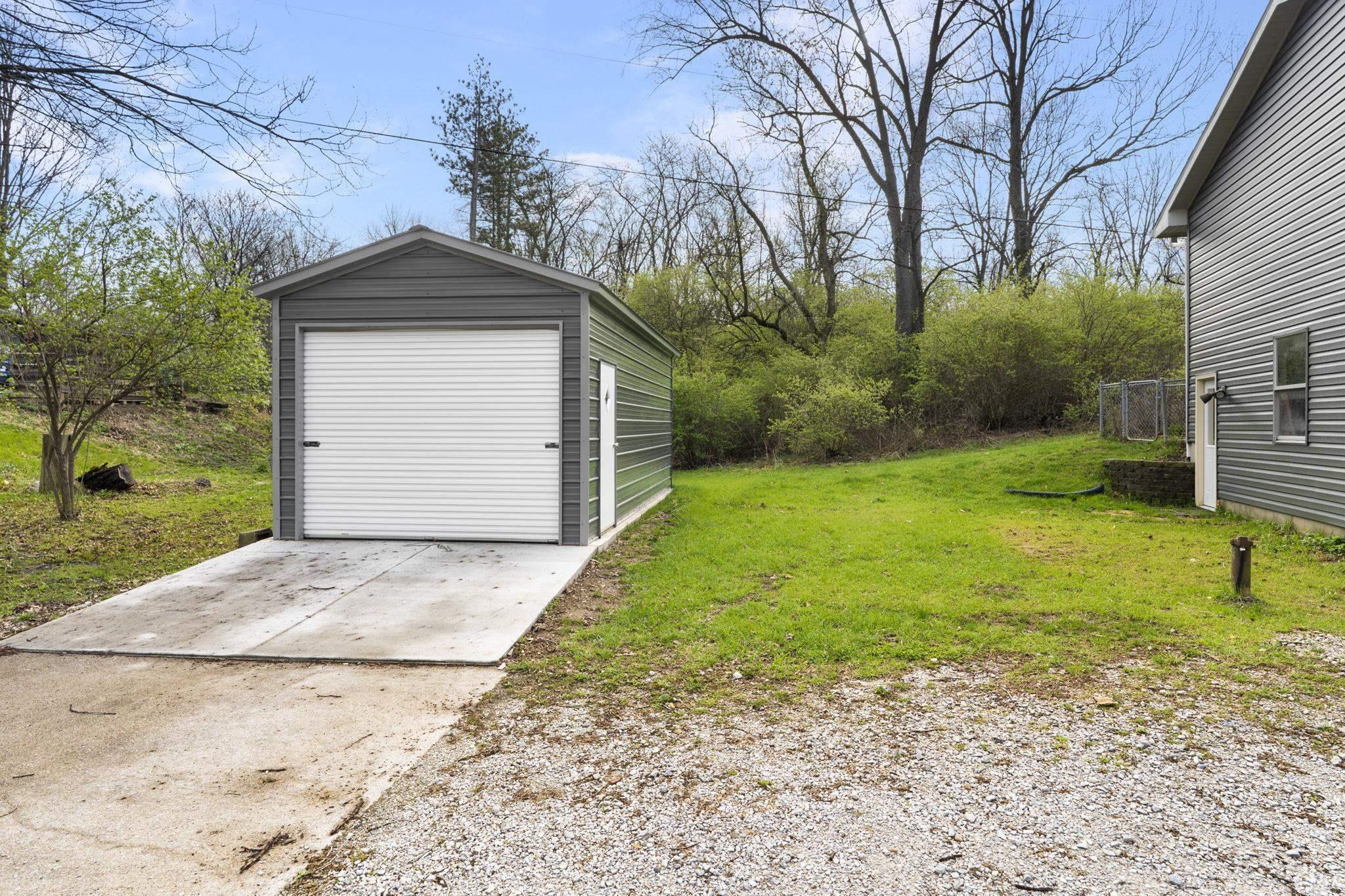 56 Knoll Crest Court