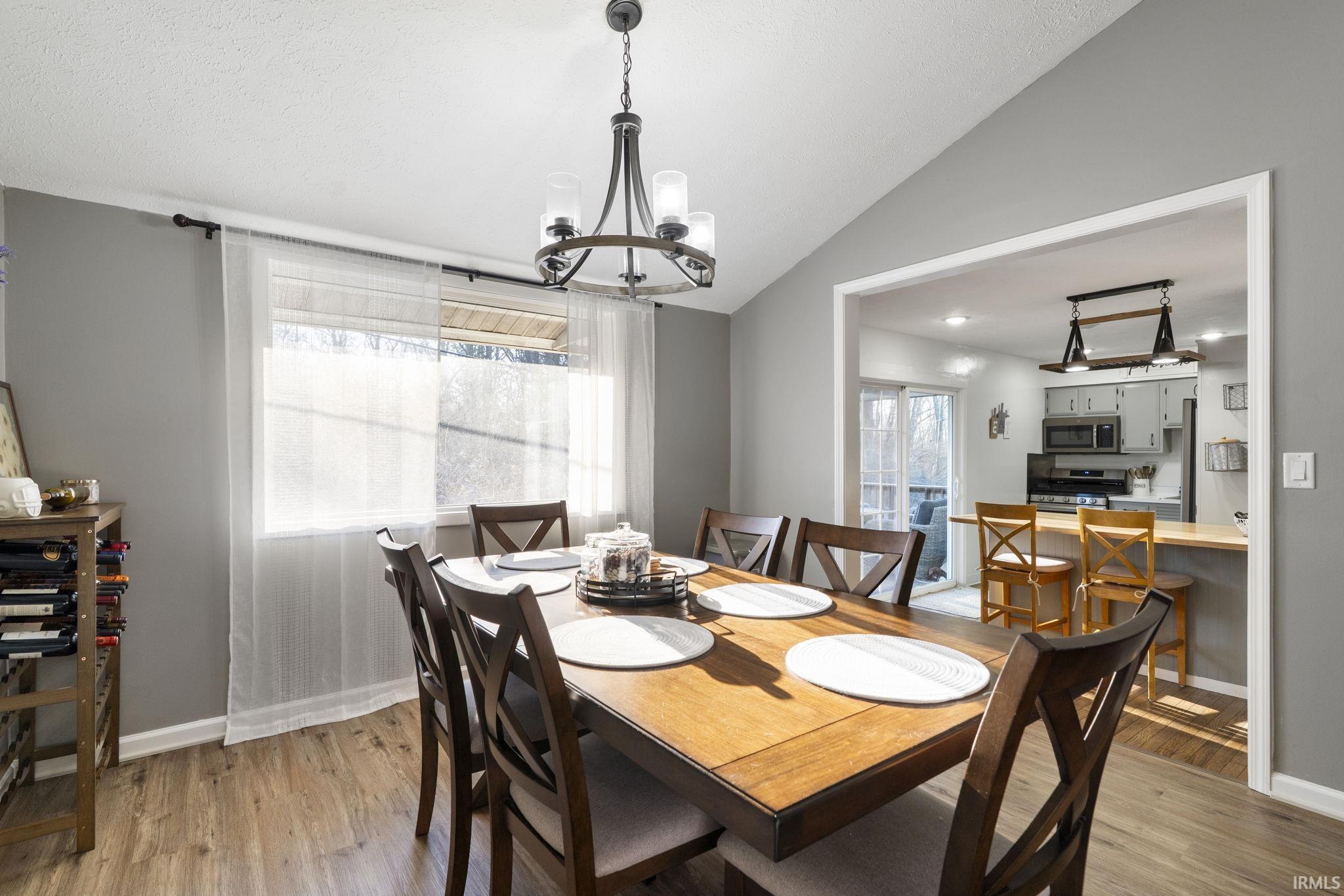 56 Knoll Crest Court