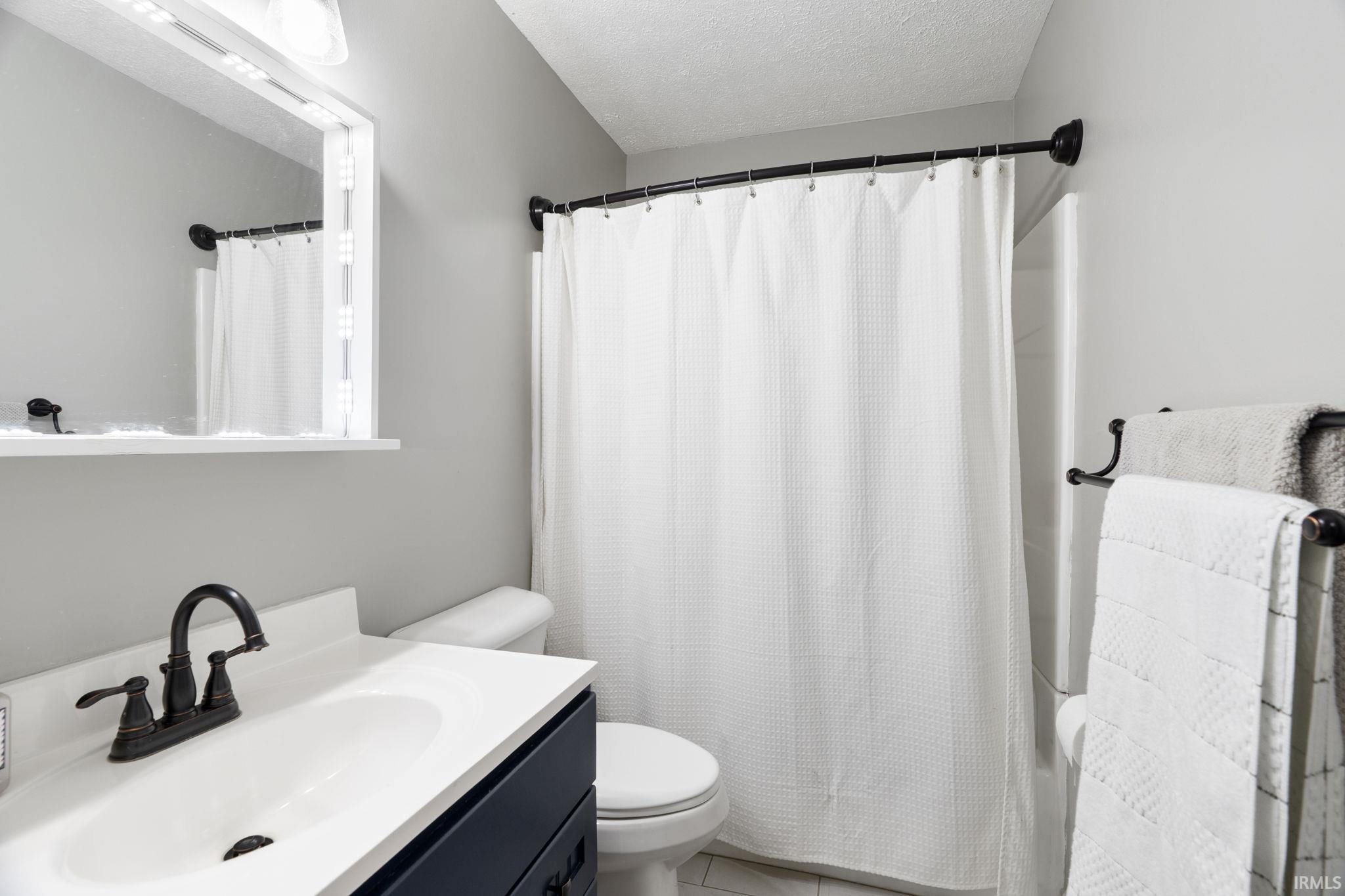 56 Knoll Crest Court