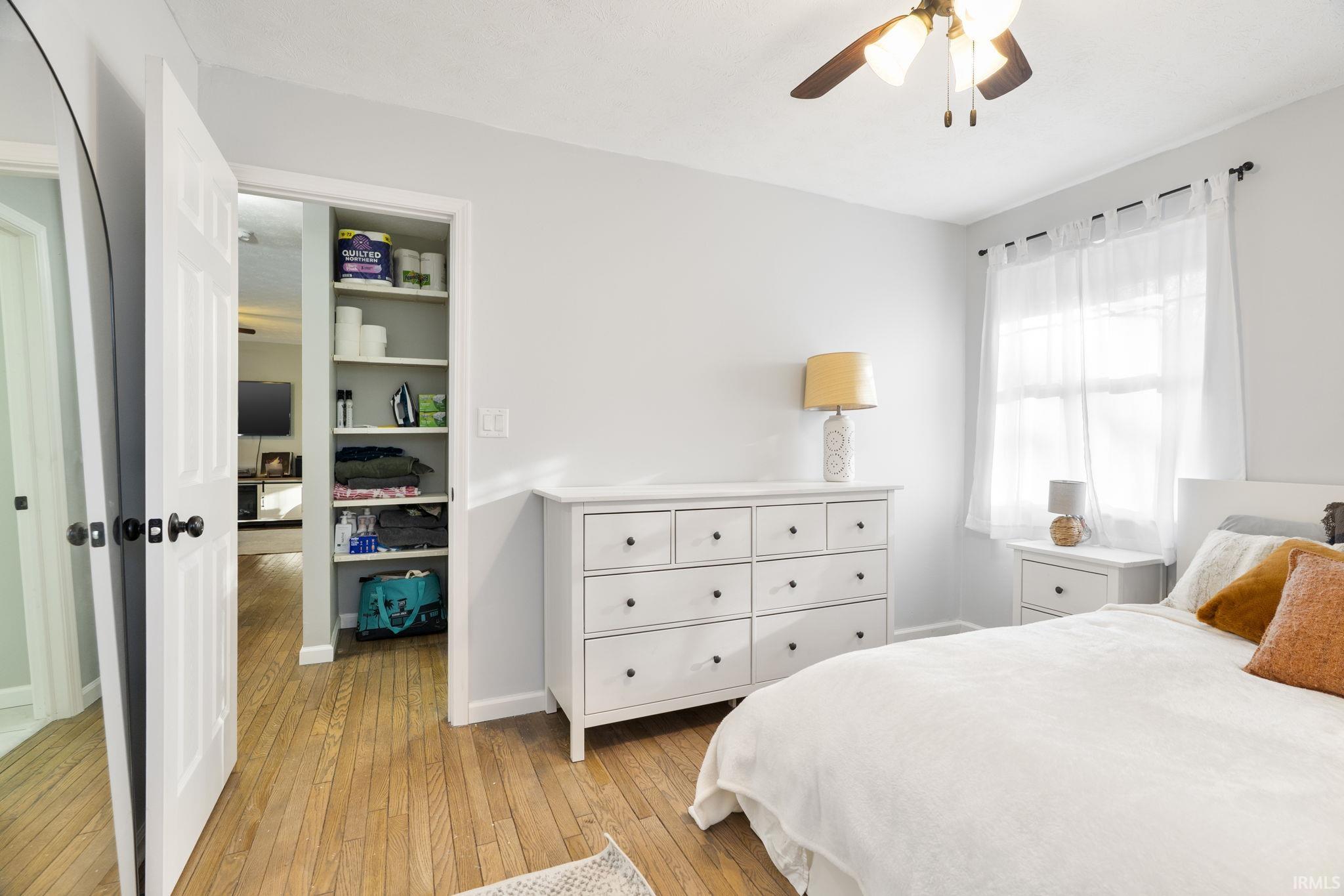 56 Knoll Crest Court