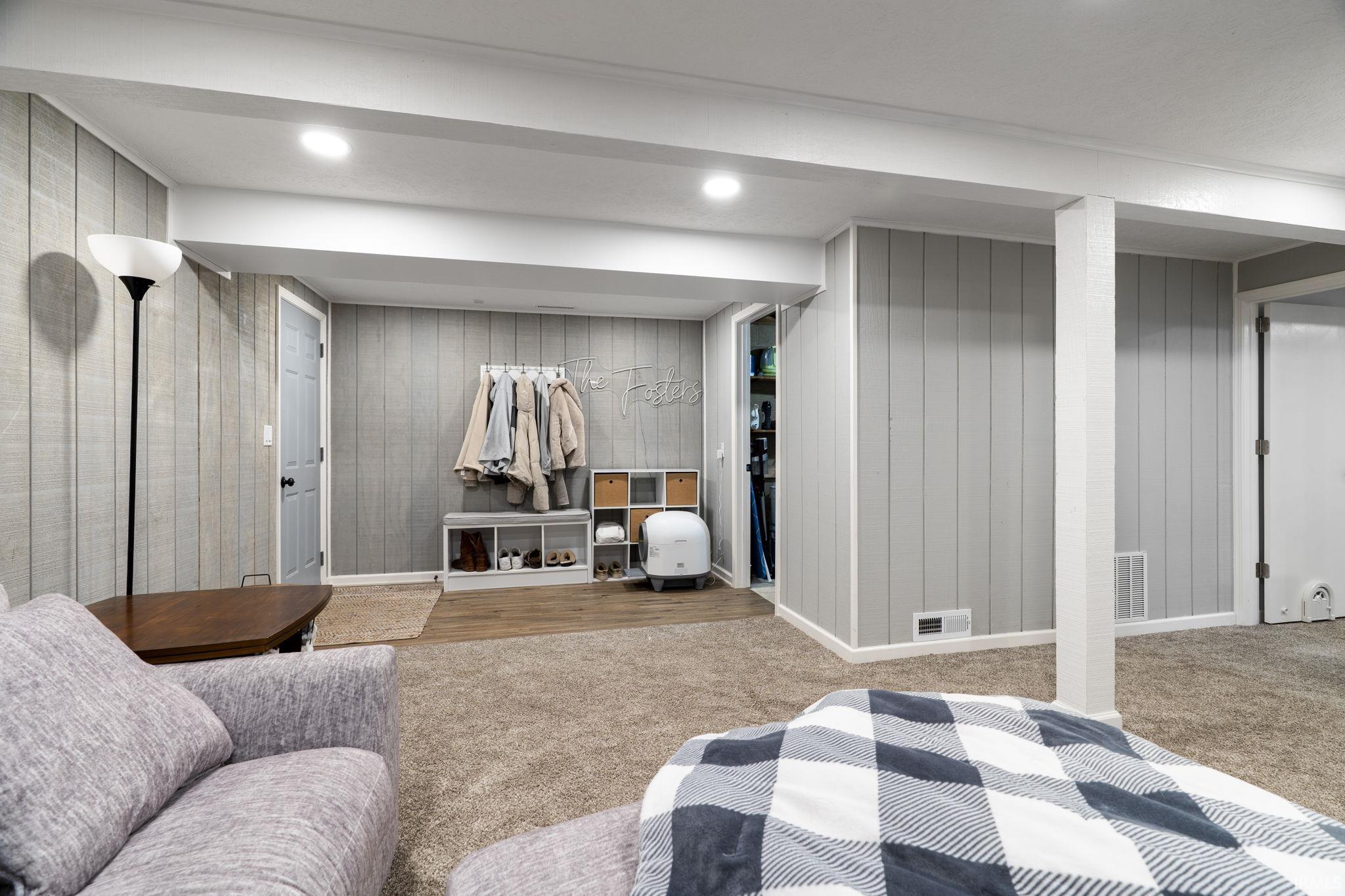 56 Knoll Crest Court