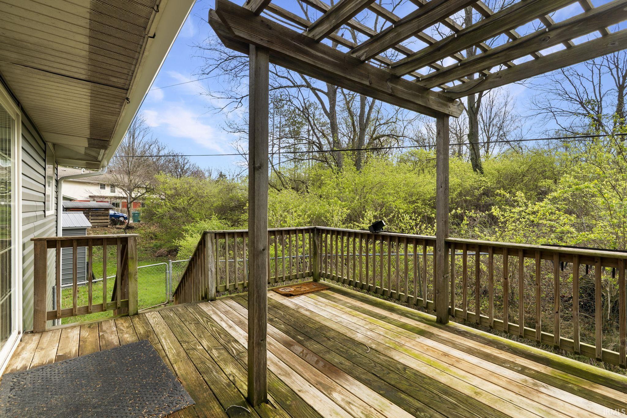 56 Knoll Crest Court