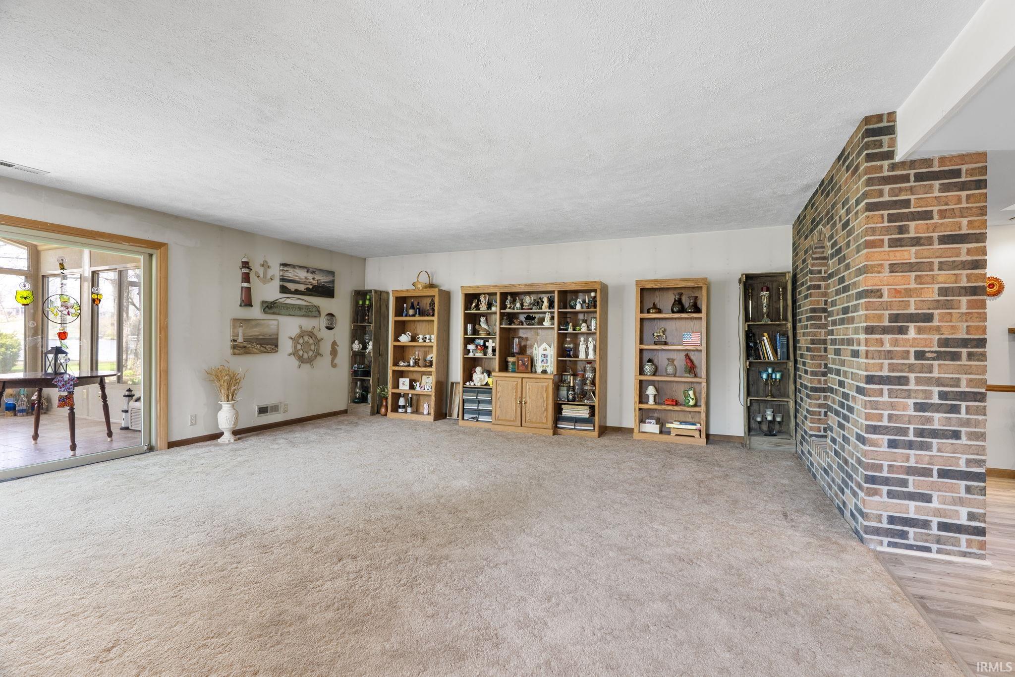 11068 N Lower Lake Shore Drive