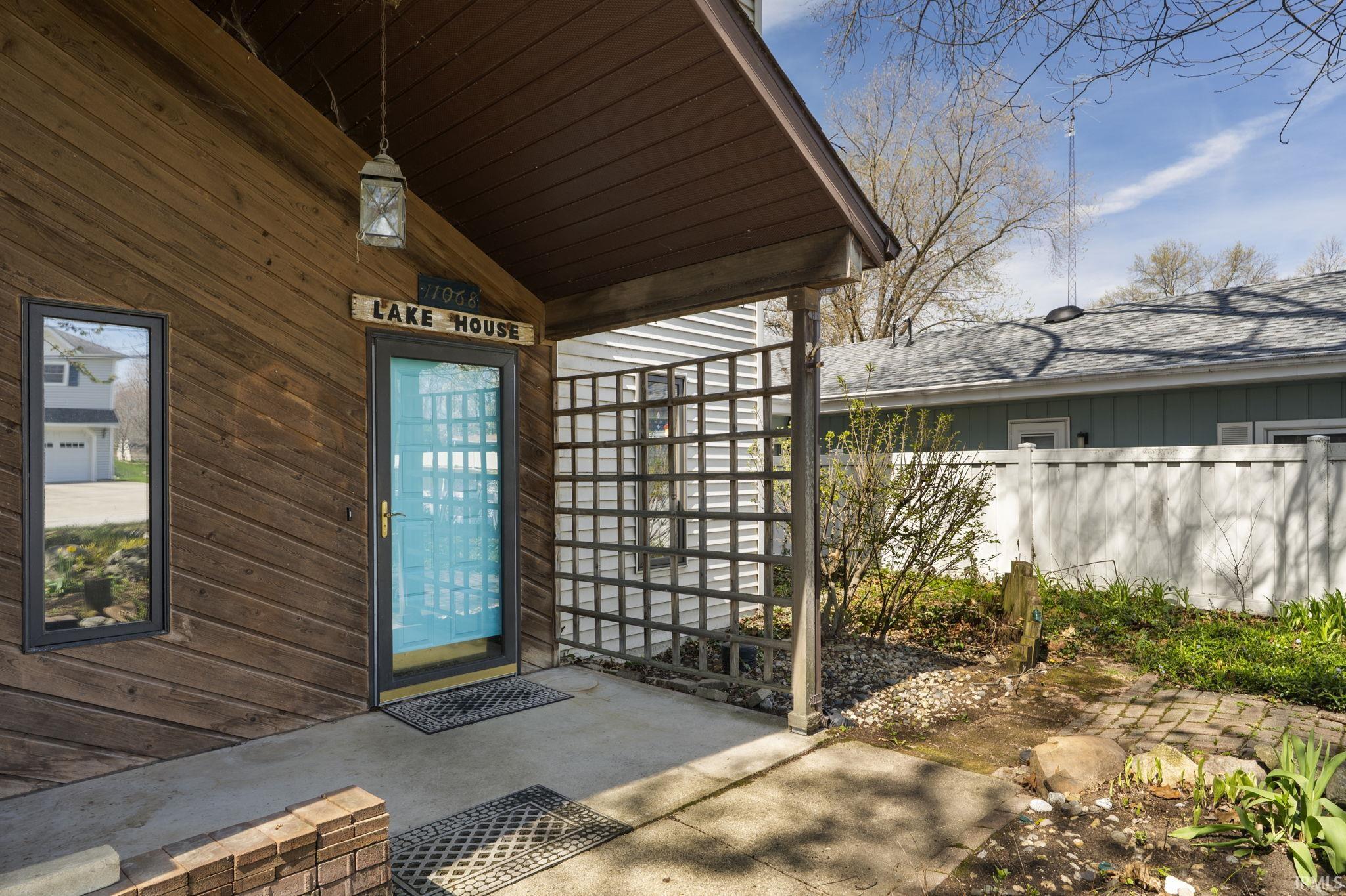 11068 N Lower Lake Shore Drive