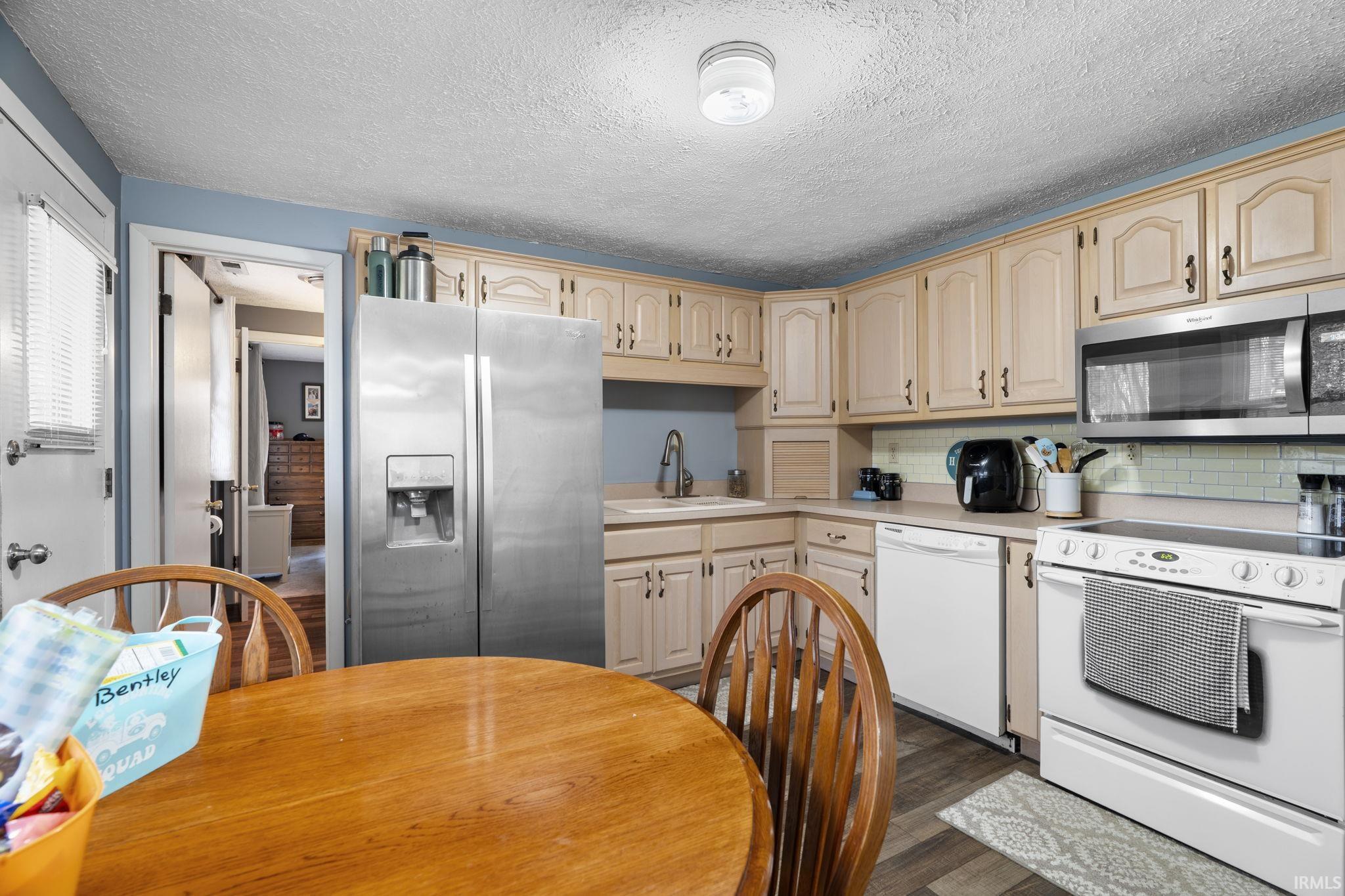 8277 Timber Lane