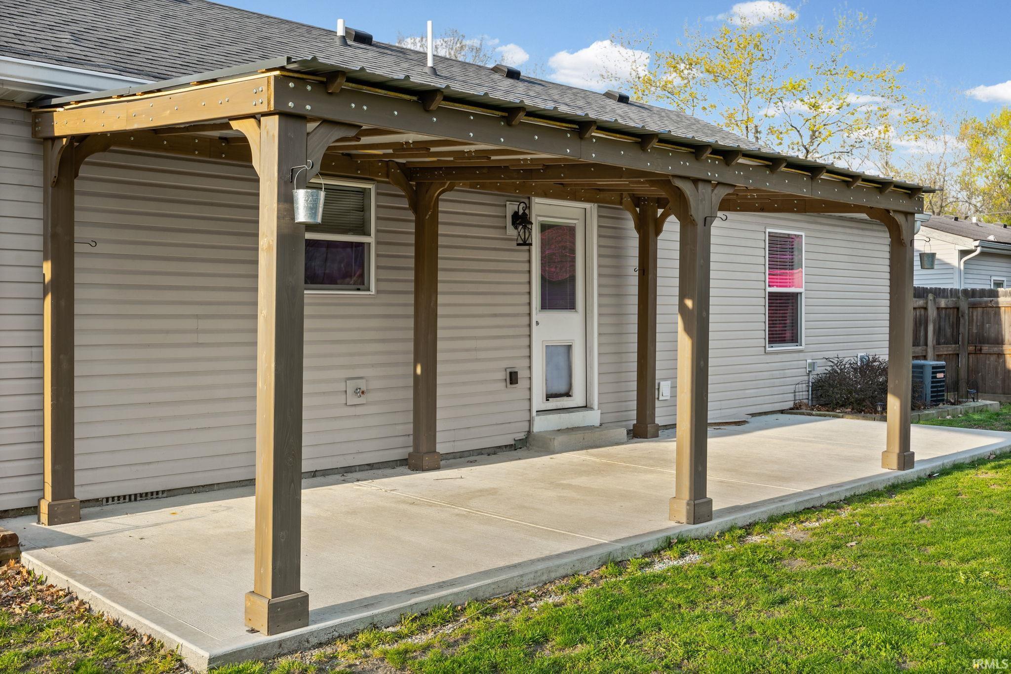 1428 Elizabeth Drive