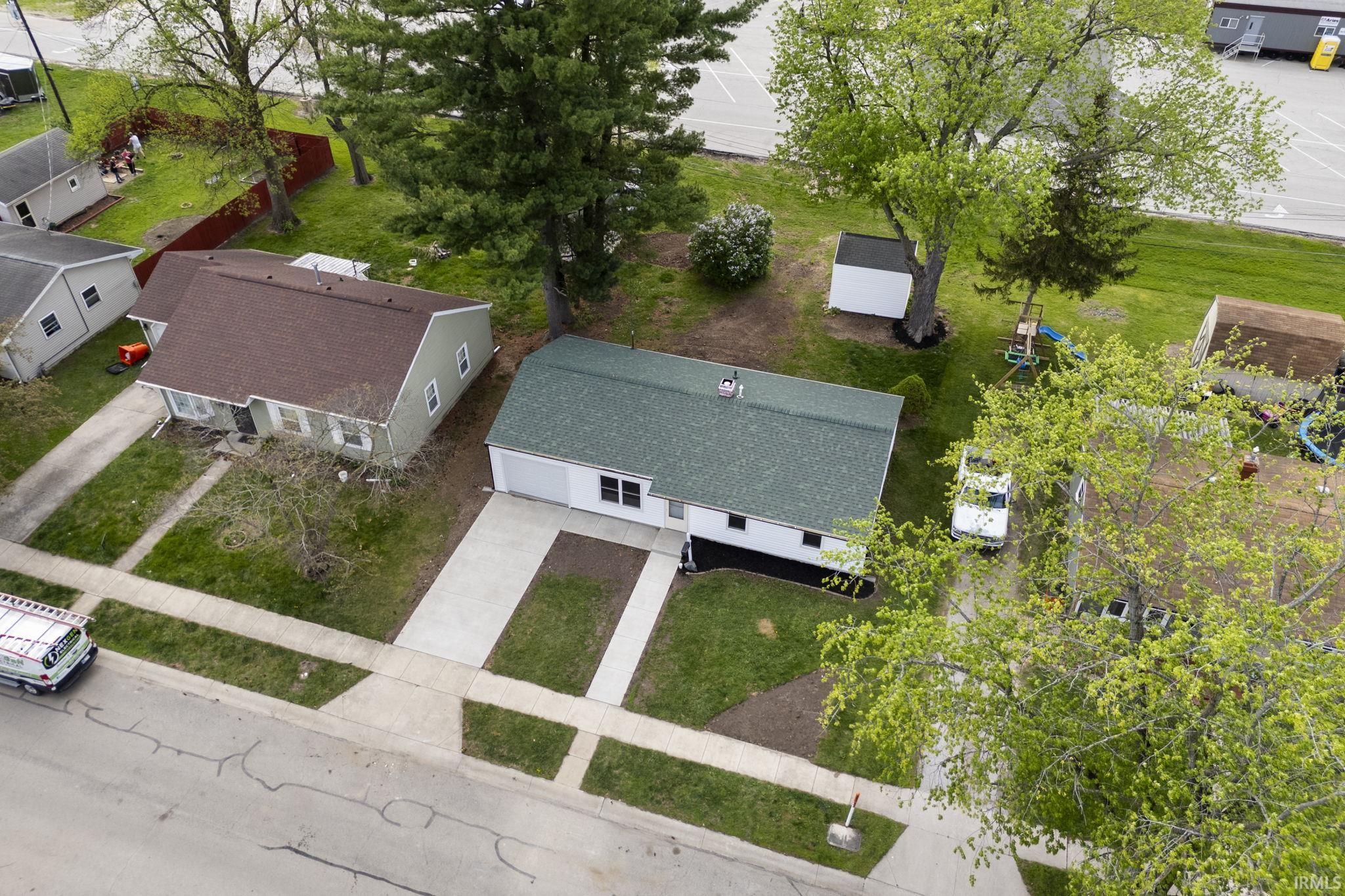 526 Lakeland Avenue