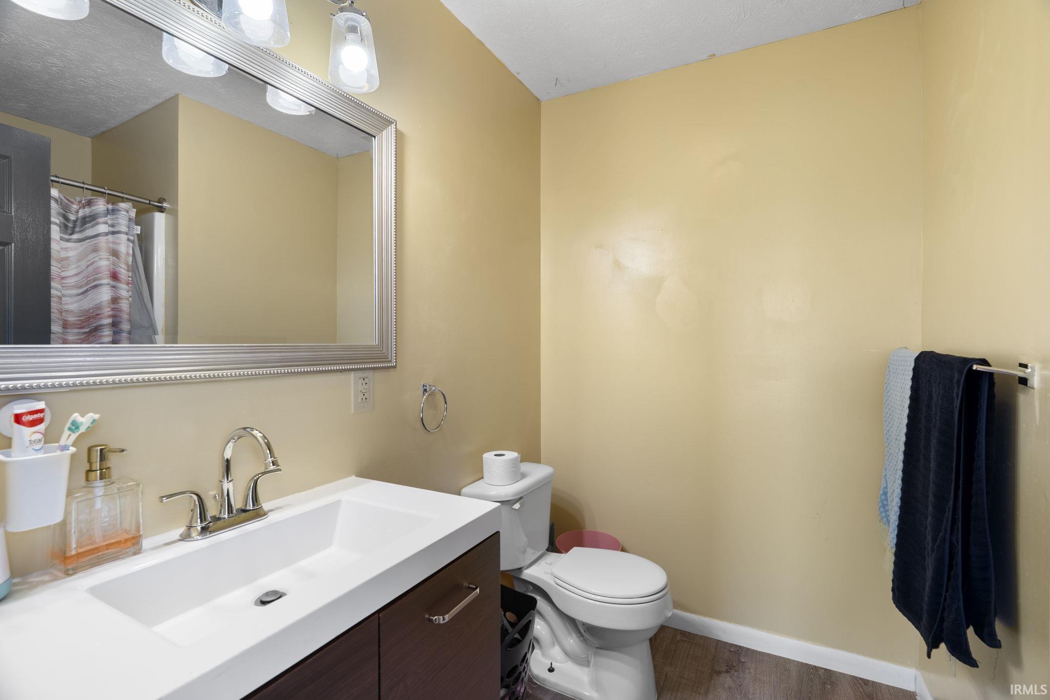1113 Weaver Court