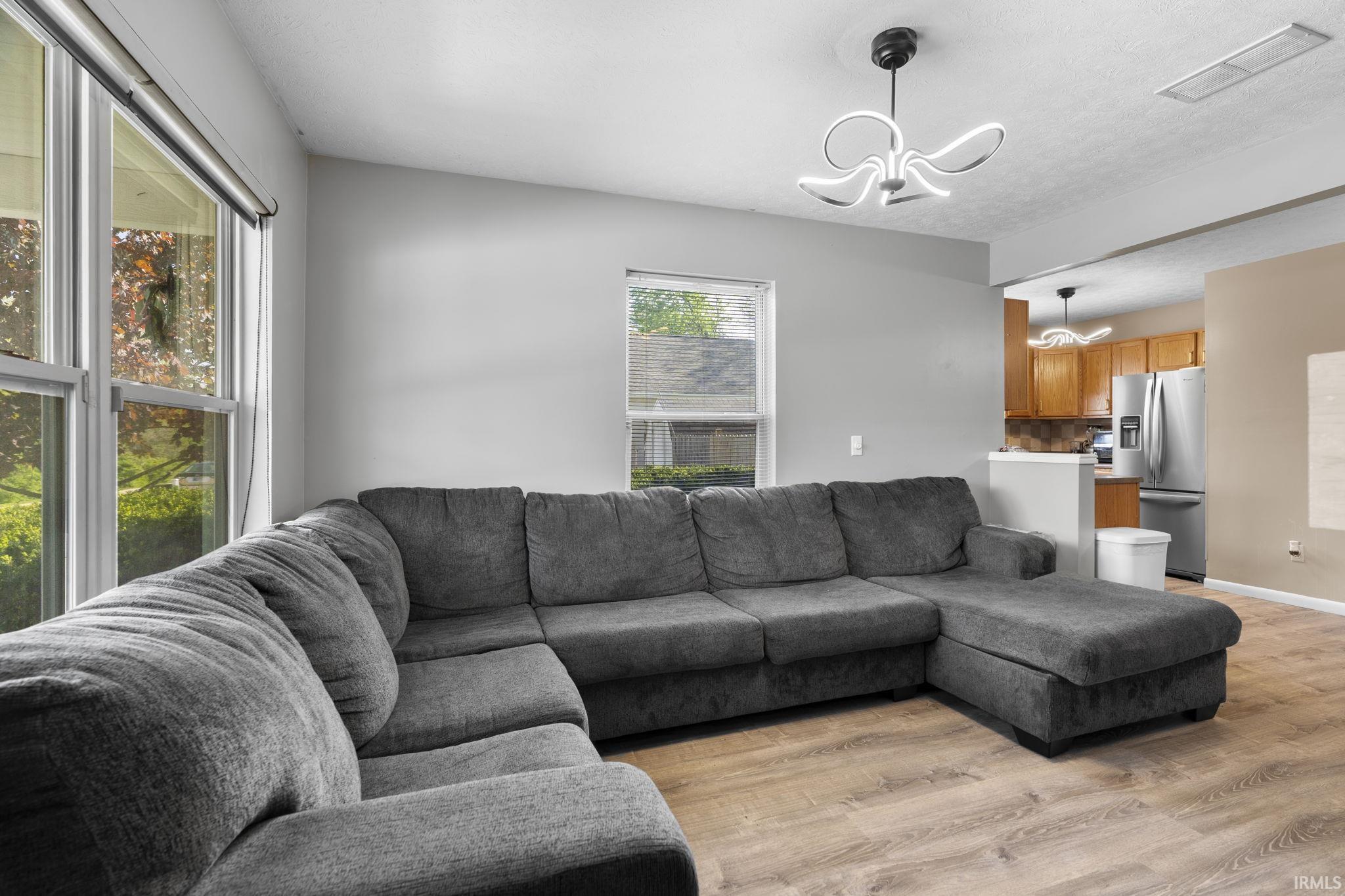 1113 Weaver Court