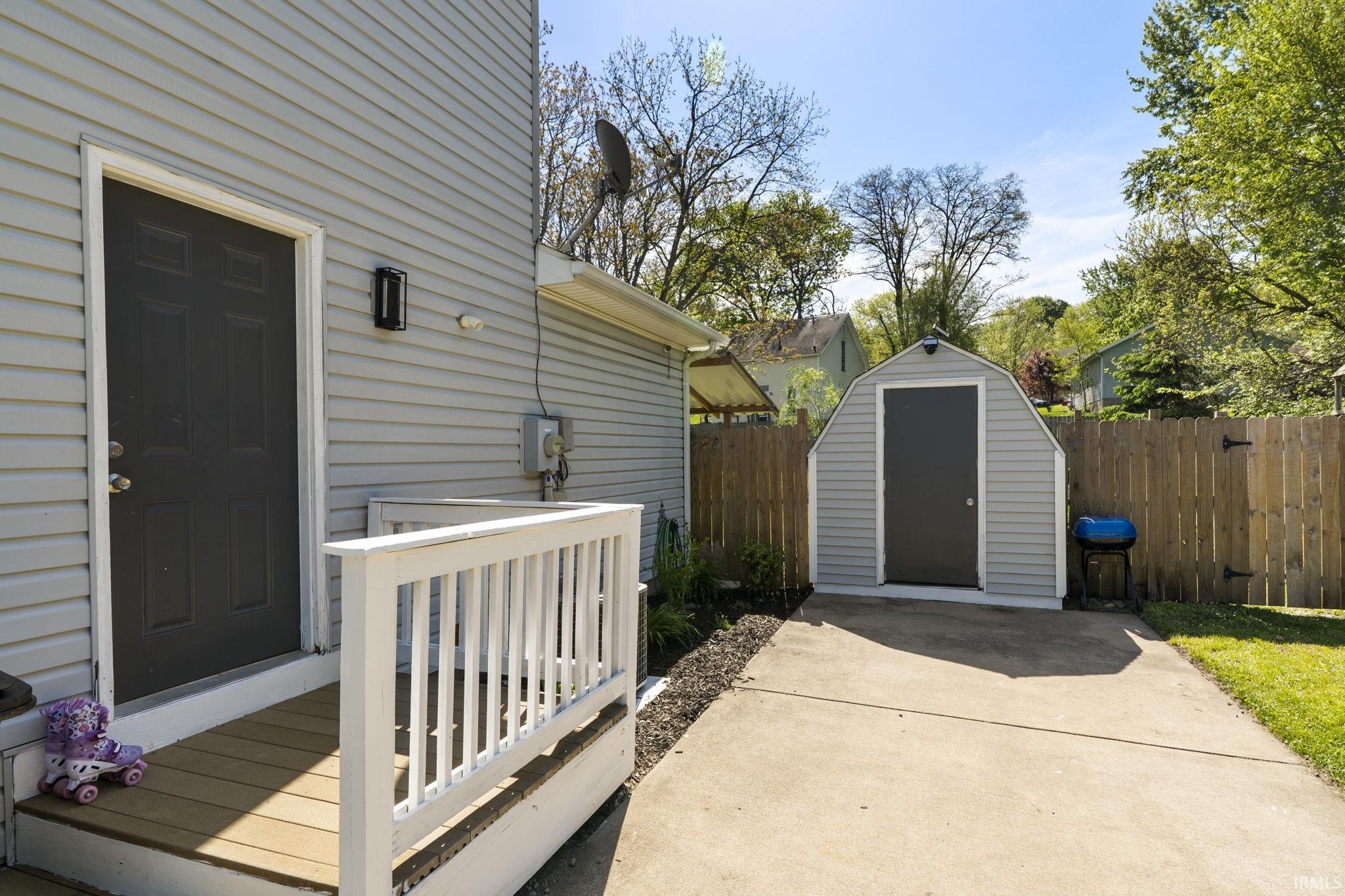 1113 Weaver Court