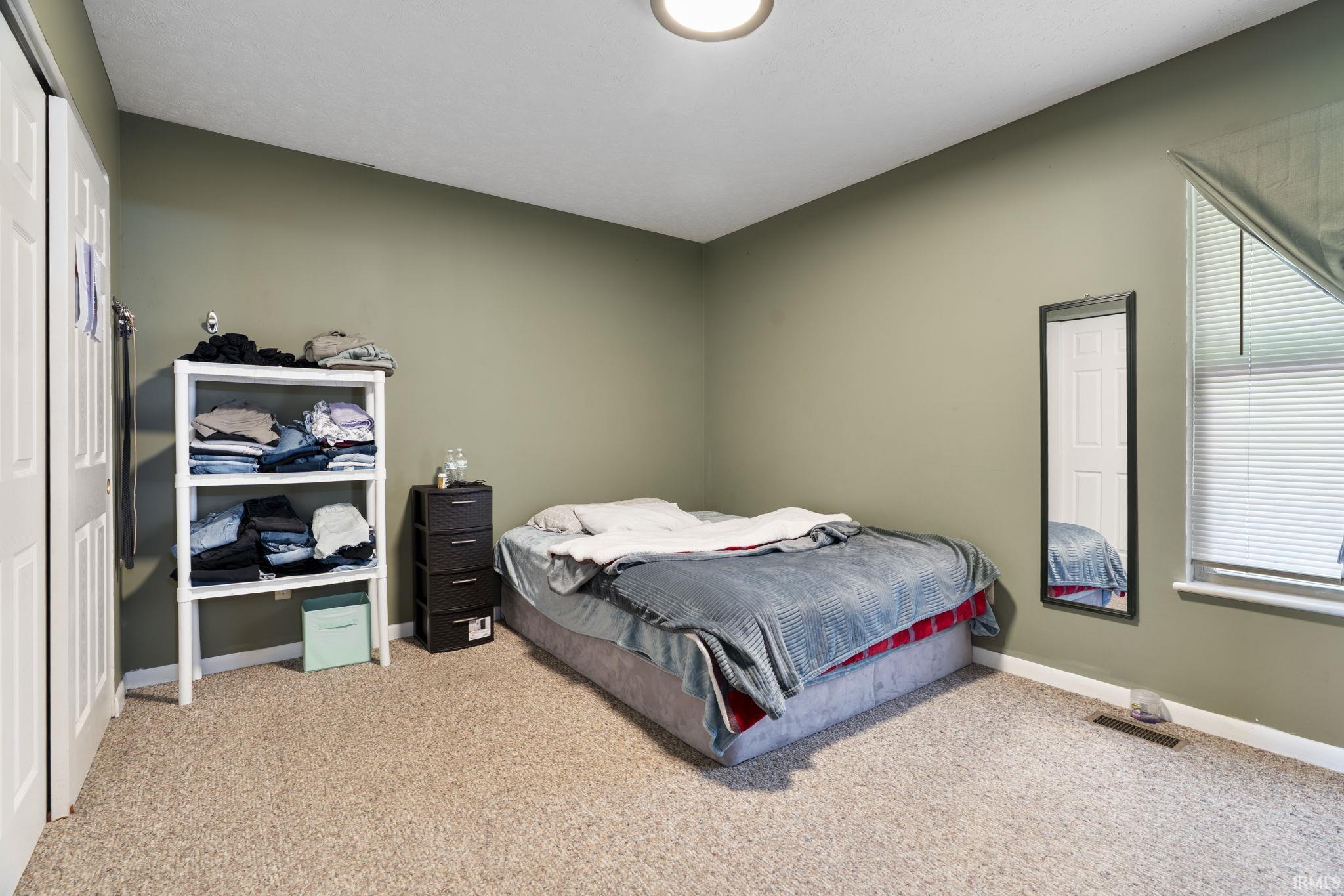 1113 Weaver Court